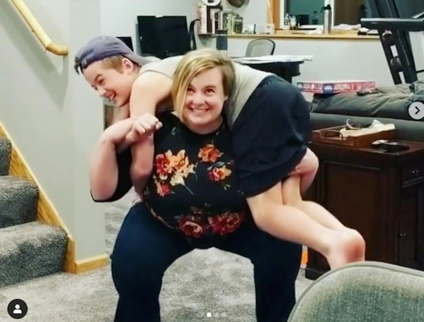 In a video posted on her Instagram account, podcast host Bert Anderson of Rogers made do with what was on hand to do squats.