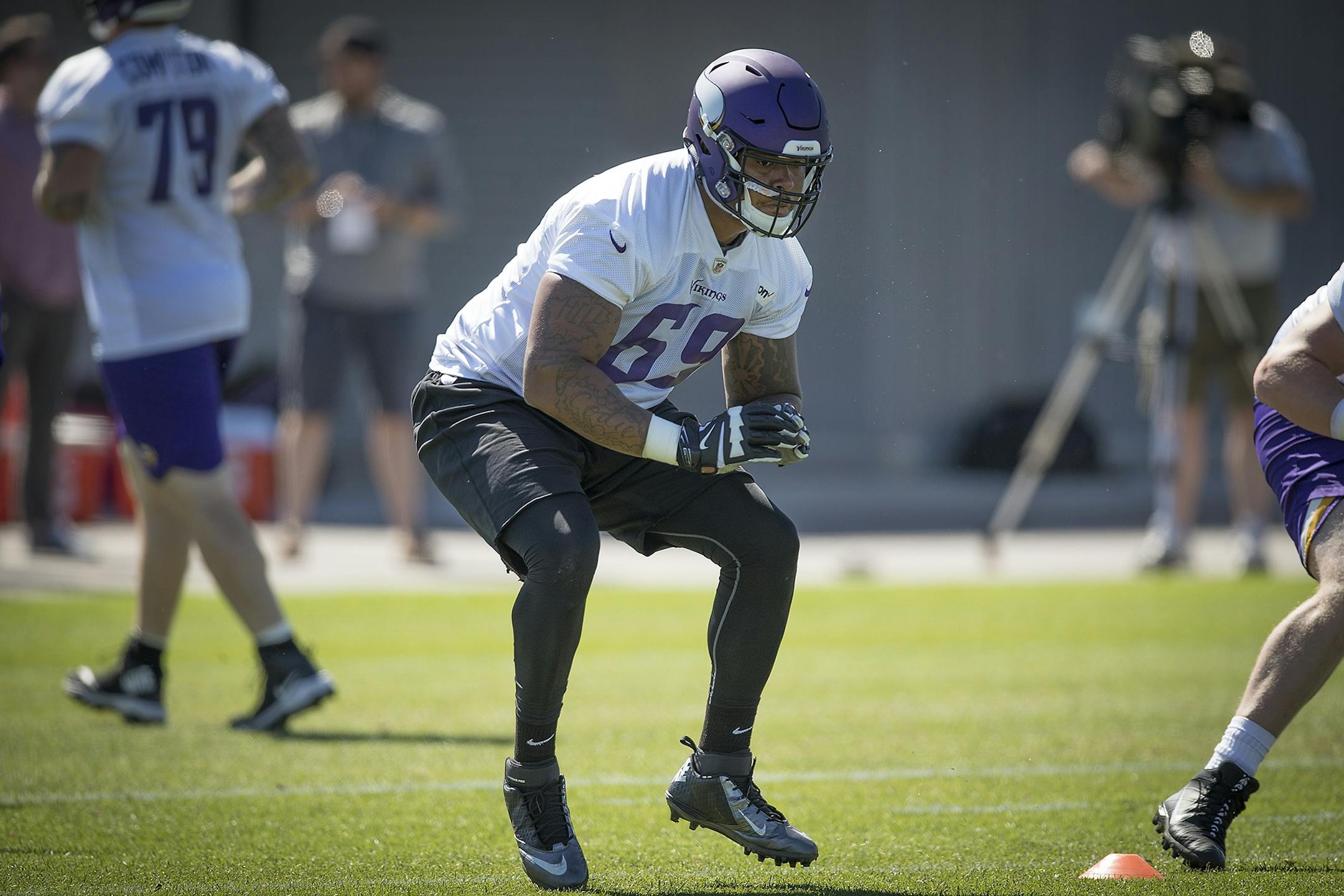 Vikings Rashod Hill ran drills during a mandatory Vikings three-day minicamp at the TCO Performance Center, June 13, 2018 in Eagan, MN.