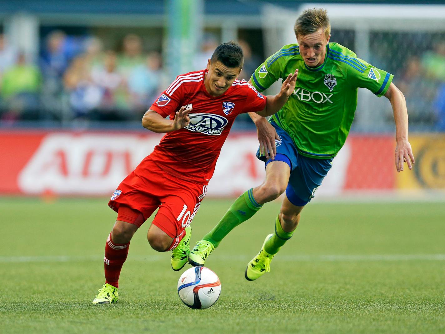 Mauro Diaz, left, is a top playmaker for FC Dallas, the team regarded as having the best shot to be the Major League Soccer team to challenge for the CONCACAF Champions League crown.