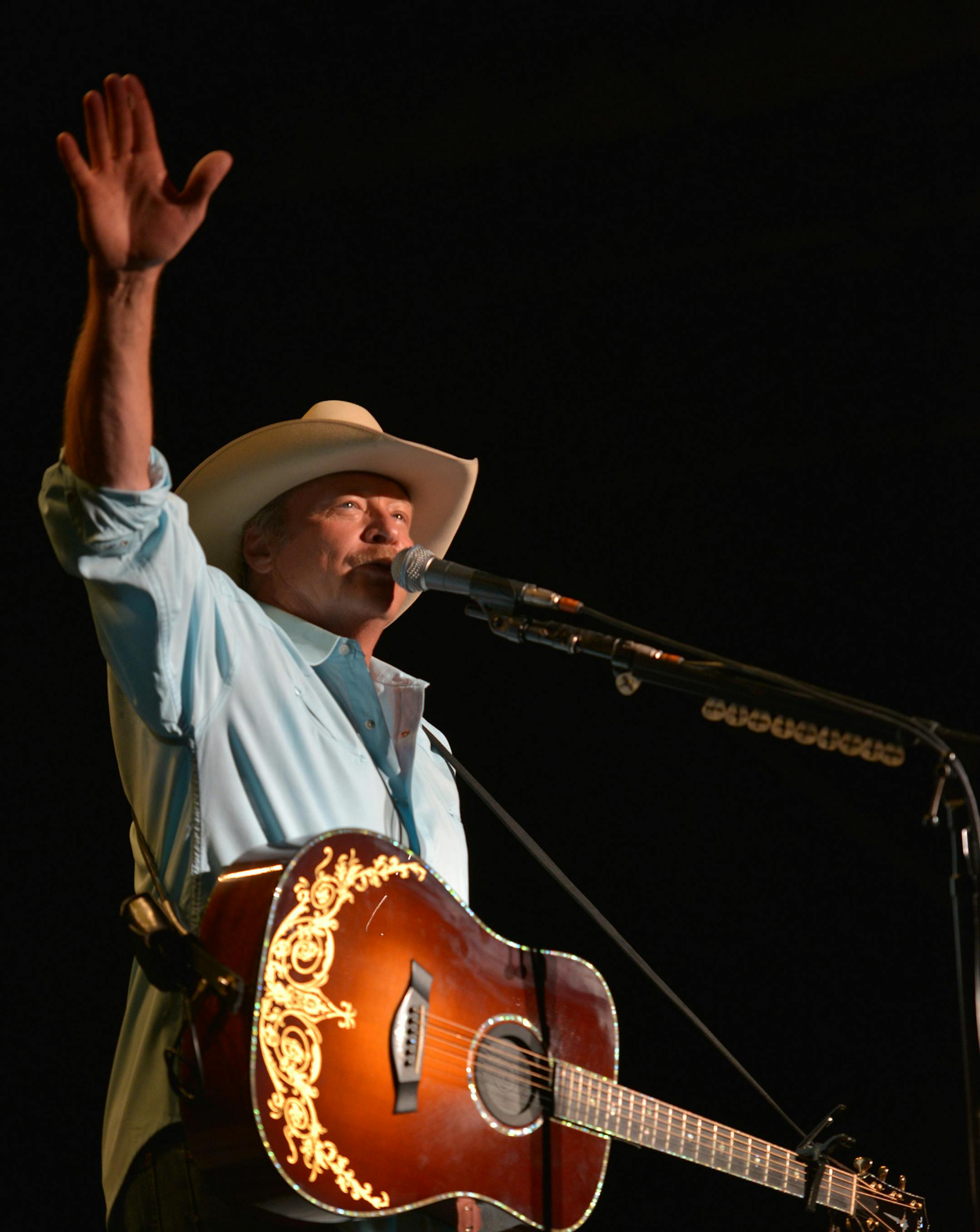 Legendary country musician, Alan Jackson performs his headlining 25th anniversary tour Sunday night, August 30 at the Minnesota State Fair Grandstand. Singer-songwriter, Brandy Clark, opened the show. ] (SPECIAL TO THE STAR TRIBUNE/BRE McGEE) **Brandy Clark (singer-songwriter, not pictured), Alan Jackson (country musician, headliner)