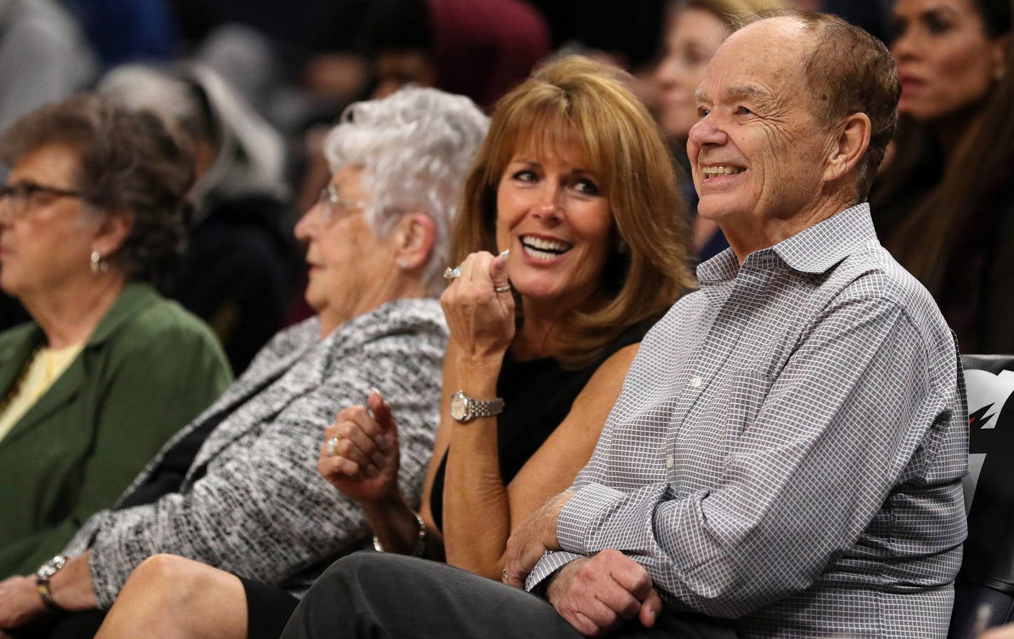 Minnesota Timberwolves team owner Glen Taylor watched from the sidelines with his wife Becky Taylor in the first half. ] ANTHONY SOUFFLE • anthony.souffle@startribune.com Game action from an NBA game between the Minnesota Timberwolves and the Oklahoma City Thunder Friday, Oct. 27, 2017 at the Target Center in Minneapolis. ORG XMIT: MIN1710272036156635