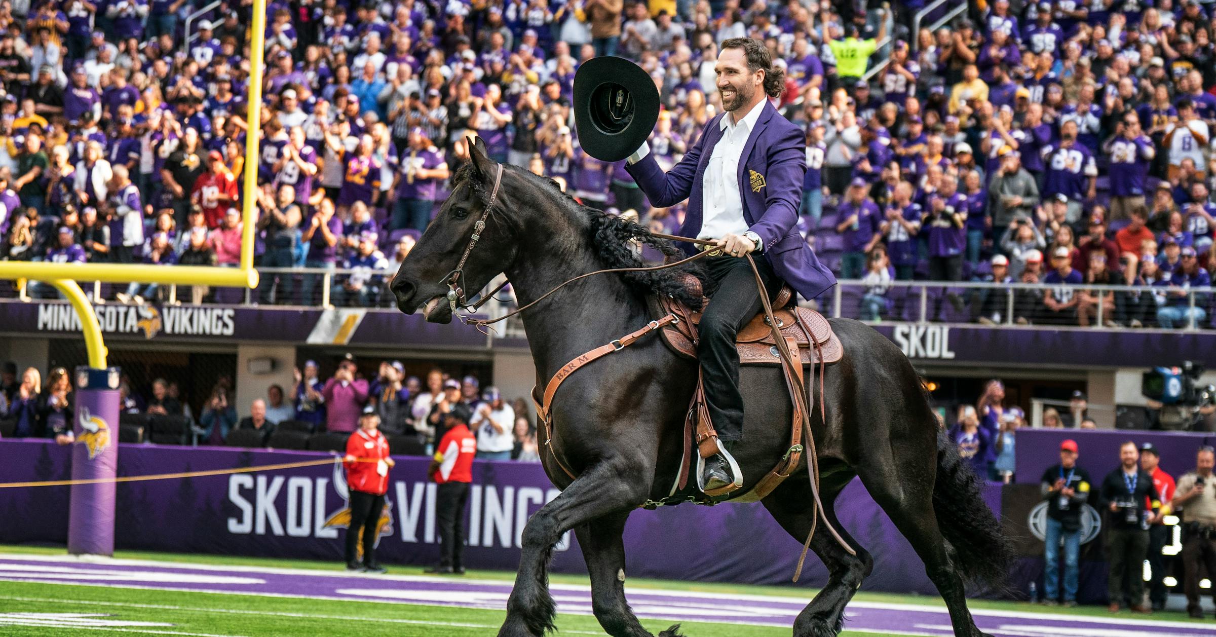 Five extra points: Two Jared Allen tributes, a rare TD and missing ...