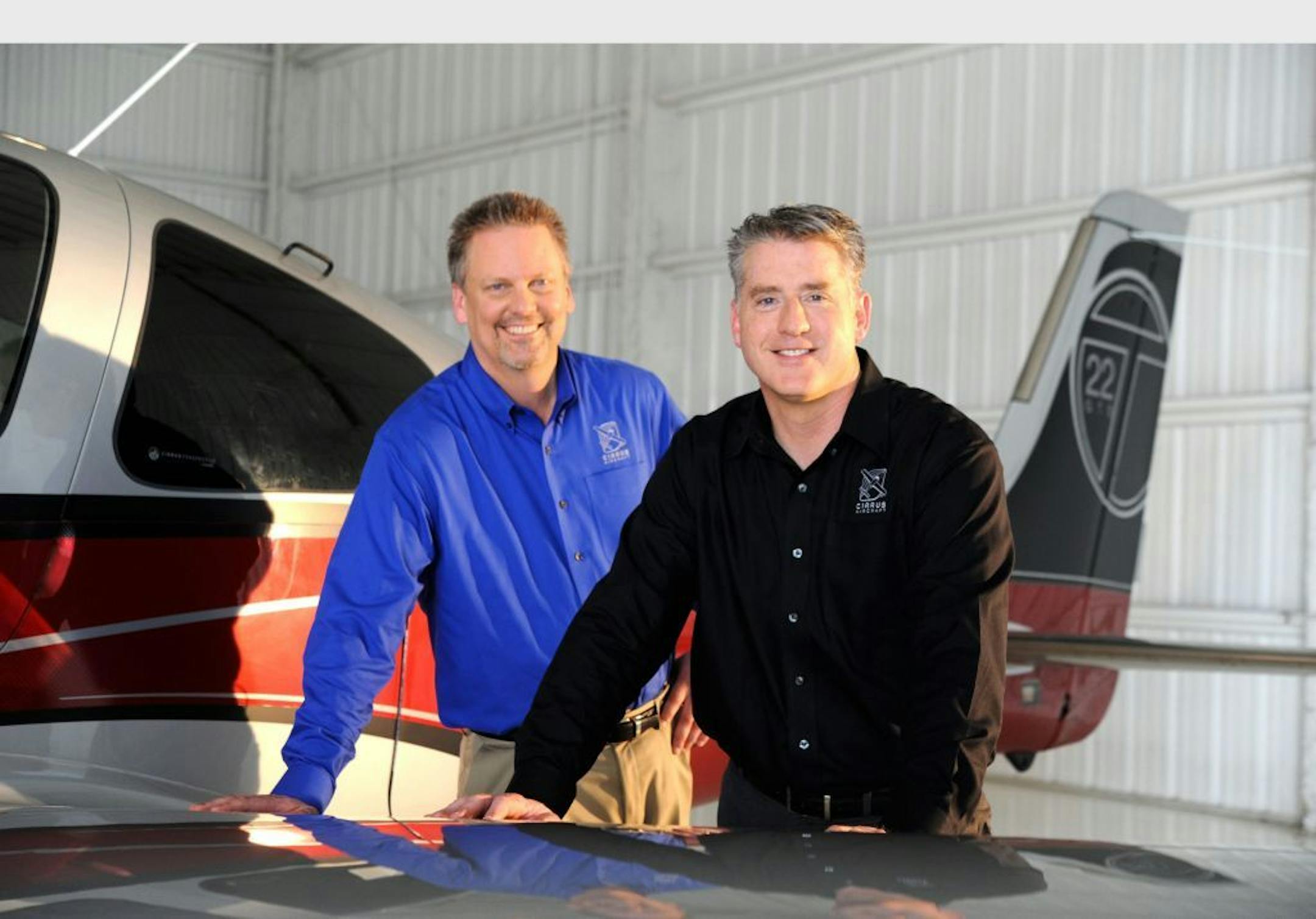 Cirrus Aircraft Co-Founder and CEO Dale Klapmeier (l) and President and Chief Operating Officer Patrick Waddick.