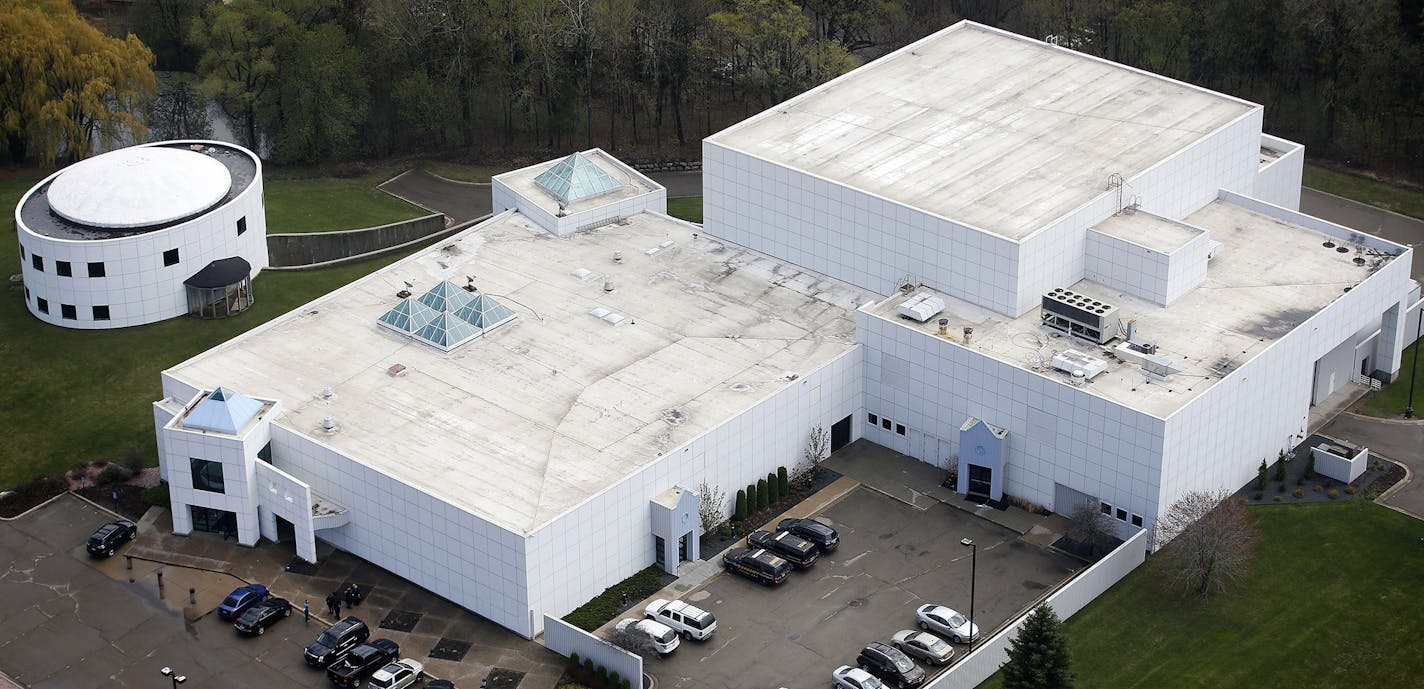 at Paisley Park Studios in Chanhassen, MN. Musician Prince was found dead at the site on Thursday morning. ] CARLOS GONZALEZ cgonzalez@startribune.com - April 21, 2016, Chanhassen, MN, Prince Rogers Nelson (57) found dead at Paisley Park Studios in Chanhassen, MN. ORG XMIT: MIN1604220910162089