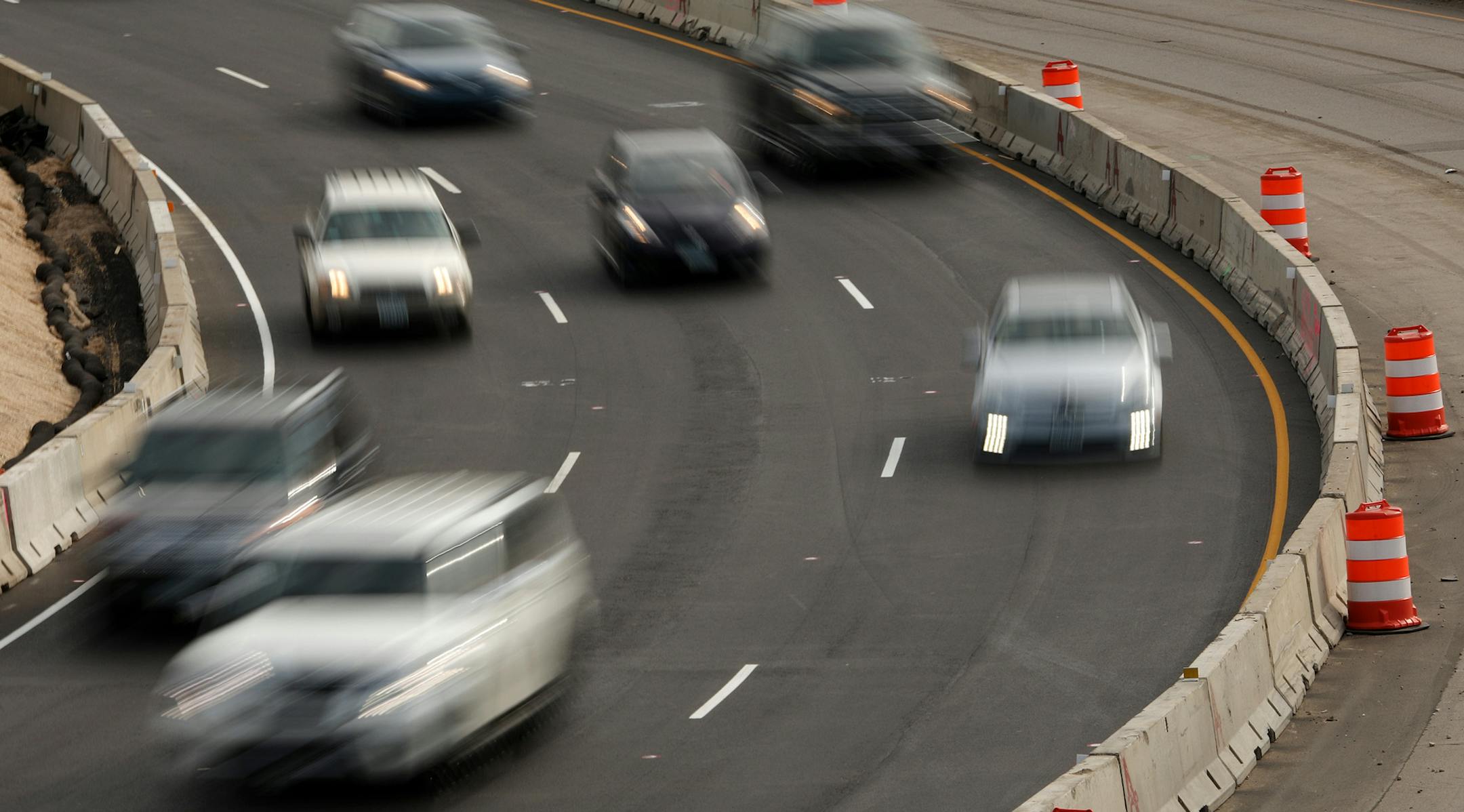 Commuters passed by ongoing road construction on I-35W during the evening rush hour Friday. ] ANTHONY SOUFFLE • anthony.souffle@startribune.com Commuters navigated Portland Avenue southbound during the evening rush hour Friday, June 15, 2018 in Minneapolis. The closed ramps on 35W are causing a lot more traffic to be routed through near south Minneapolis. Portland Avenue southbound is a parking lot at afternoon rush hour and impatient drivers dart down side streets to escape to their home