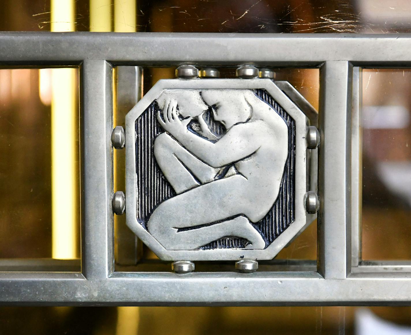 Art Deco decoration in the ground floor revolving door. The Rand Tower in downtown Minneapolis. ] GLEN STUBBE &#x2022; glen.stubbe@startribune.com Thursday, February 22, 2018 The 26-story Rand Tower in downtown Minneapolis was completed in 1929. Much of the building is covered in Art Deco ornamentation with an aviation theme. The sculpture in the lobby is Wings by Oskar J. W. Hansen.