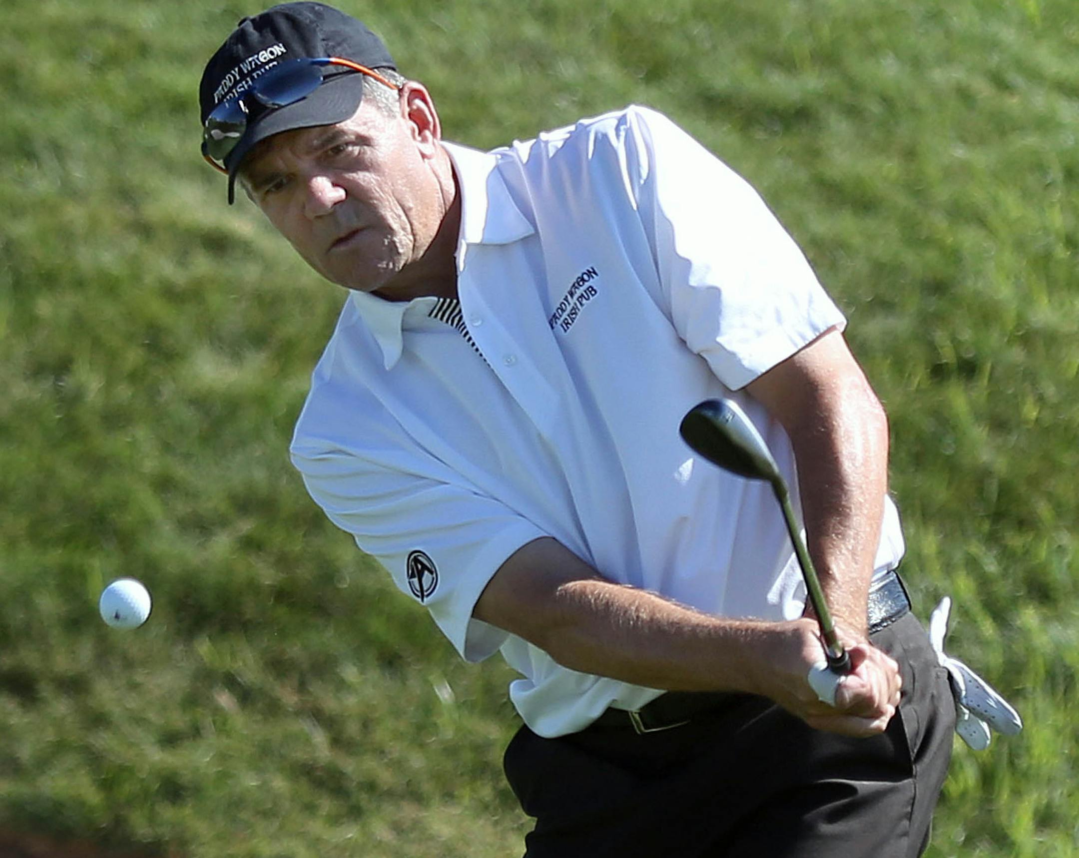 Scott Dunlap made a chip shot on the 9th hole, his final of the day.] JIM GEHRZ ï james.gehrz@startribune.com / Blaine, MN / July 31, 2015 / 11:00 AM ñ BACKGROUND INFORMATION: First round action of the 3M Championship golf tournament at TPC Twin Cities in Blaine.