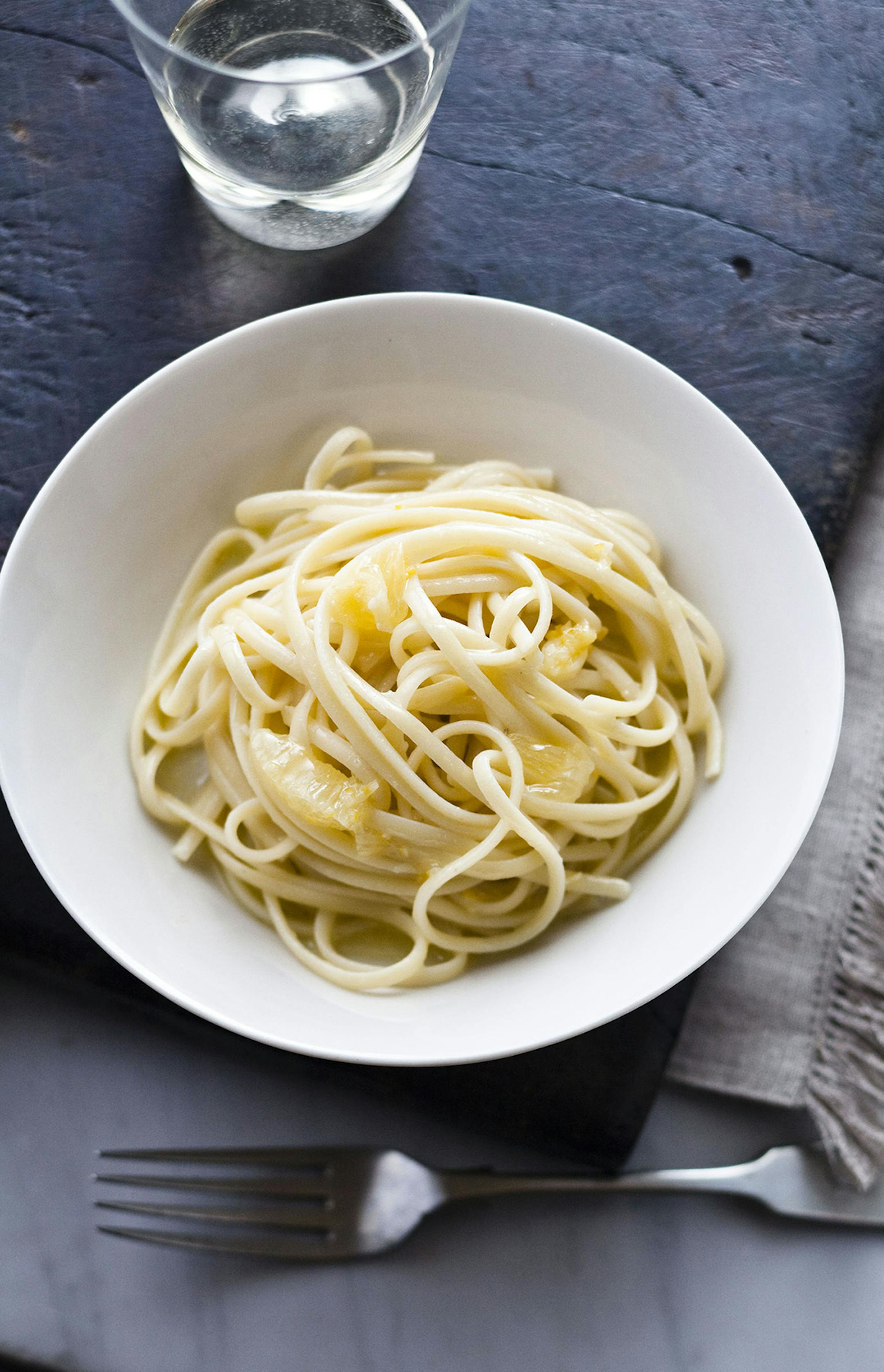 Linguine with Lemon. ORG XMIT: tms20140102142113