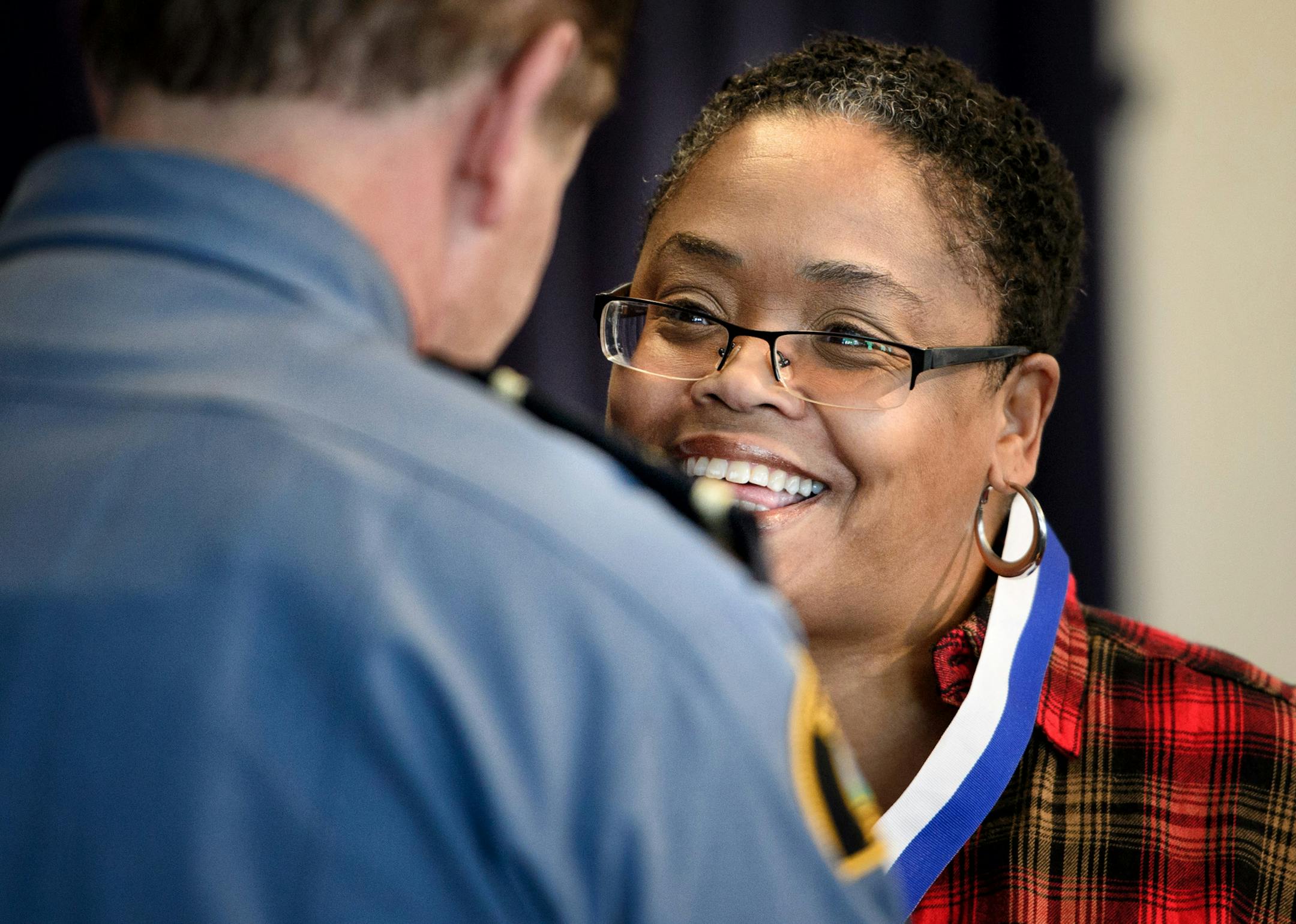 St. Paul Police Chief Tom Smith presented the award to Karla Harris. ] GLEN STUBBE * gstubbe@startribune.com Monday, April 11, 2016 Ms. Karla Harris On the evening of August 2, 2014, Sergeant Jim Gray was working off-duty at SuperAmerica where you were working as a shift leader. A man walked up to Sergeant Gray and asked to go to jail. Sergeant Gray thought the man was kidding, but the man continued to ask Sergeant Gray about going to jail and then said he was going to take his gun. Sergeant Gra