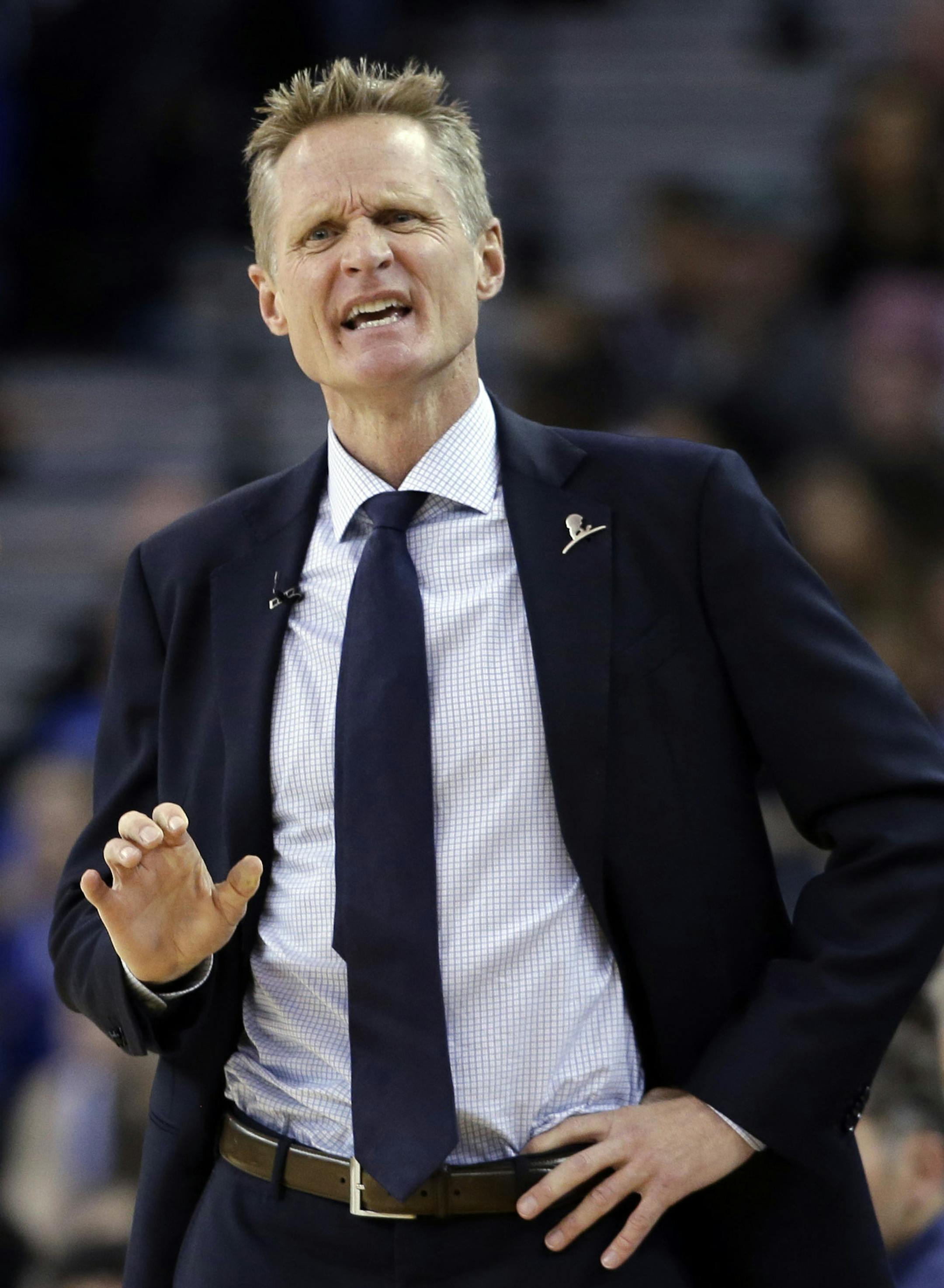 Golden State Warriors head coach Steve Kerr during an NBA basketball game against the Los Angeles Clippers Wednesday, March 23, 2016, in Oakland, Calif. (AP Photo/Marcio Jose Sanchez) ORG XMIT: MIN2016041519170143