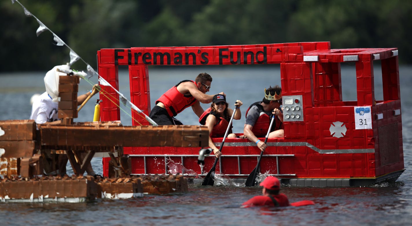 The Best Days of Summer Aquatennial Milk Carton Boat race was held Sunday afternoon at Thomas Beach on Lake Calhoun. ]The annual aquatennial continues through July 26th. MONICA HERNDON monica.herndon@startribune.com Minneapolis, MN 07/20/14