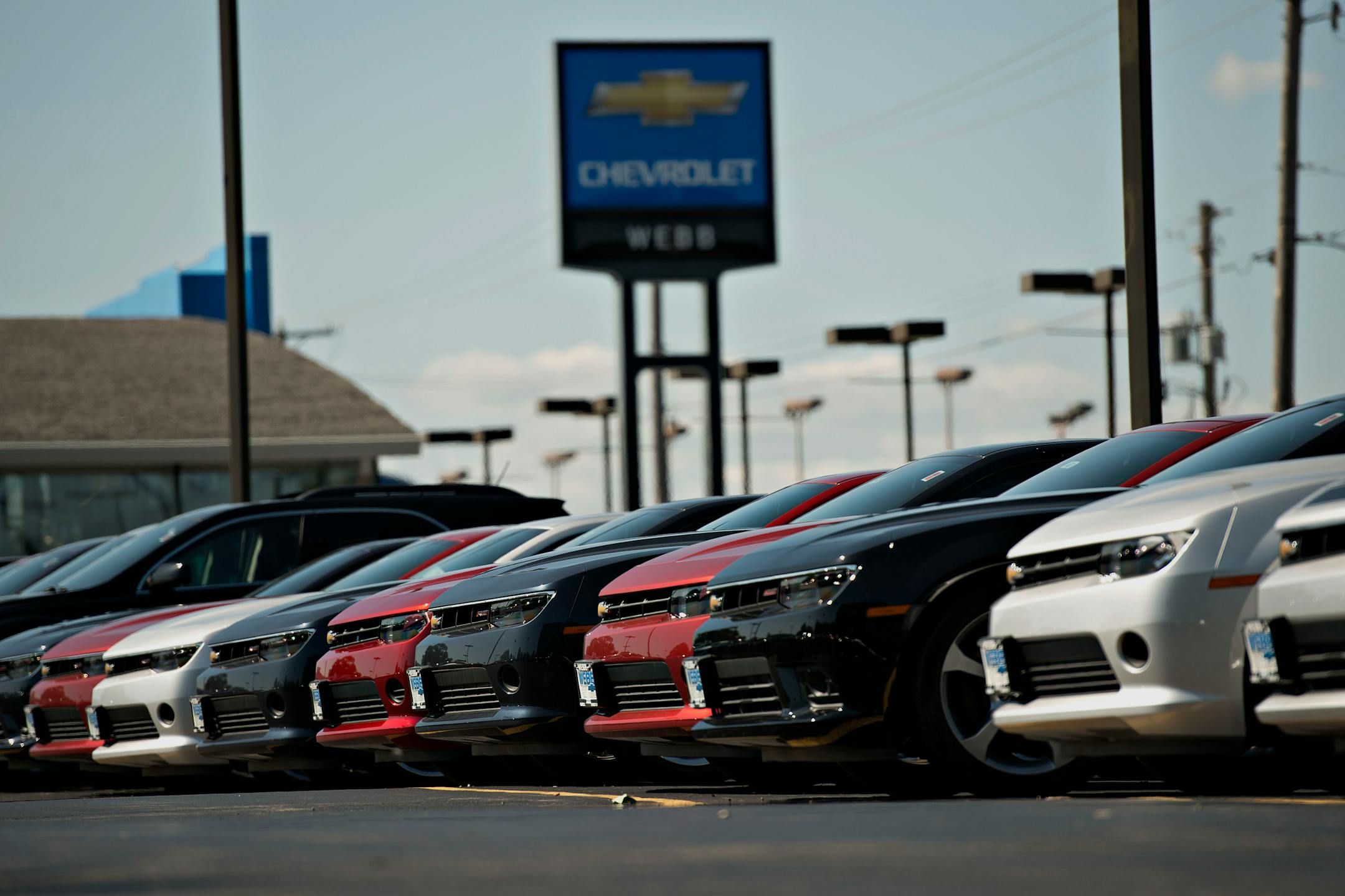 General Motors reported progress on the website it developed to let consumers know about its vehicle recalls.