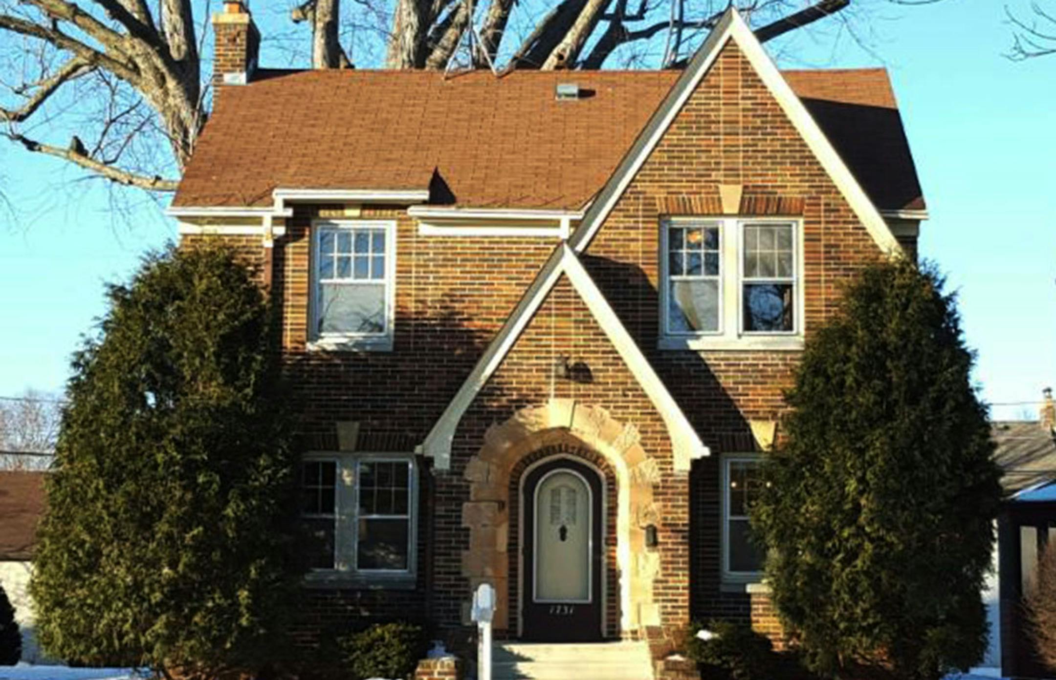St. Paul
Built in 1933, this four-bedroom, two-bath house located in the Highland neighborhood has 2,201 finished square feet and features four bedrooms on one level, refinished hardwood, formal dining room with crystal chandelier and built-in cabinets, eat-in kitchen, partial finished basement, and two-car detached garage. Listed by Robbie Grossman, The Grossman Group, 651-434-7887.