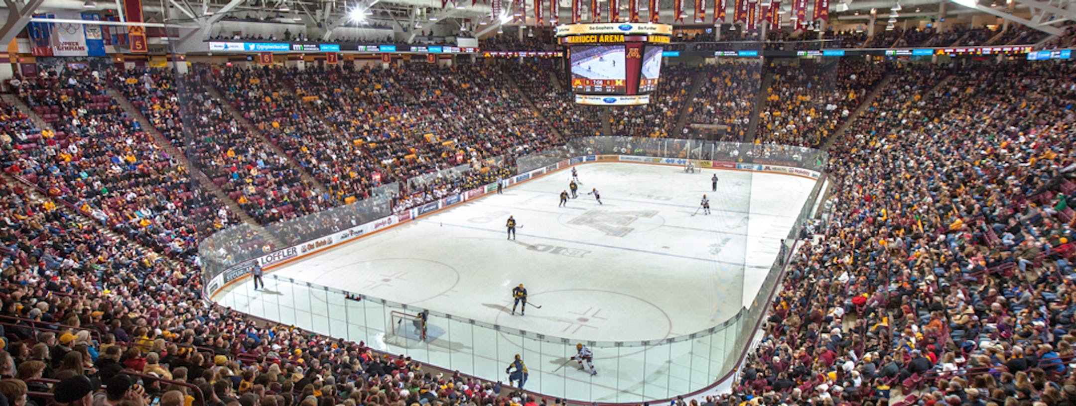 13 Feb 15: The University of Minnesota Golden Gophers host the University of Michigan Wolverines in a B1G Conference matchup at Mariucci Arena in Minneapolis, MN.