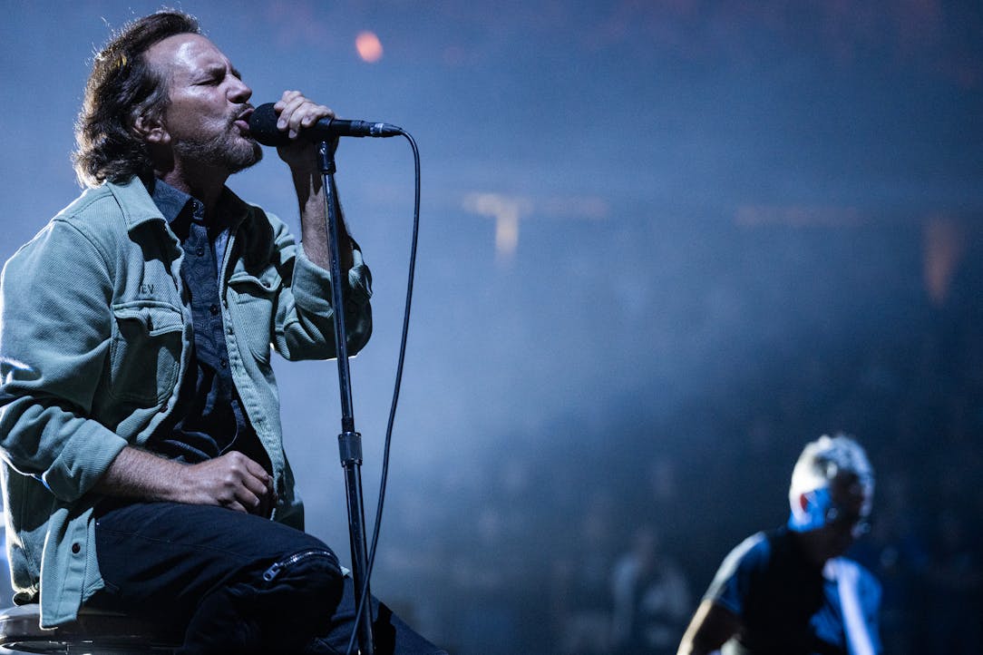 Review: Pearl Jam honors lost friends and lost time in first of