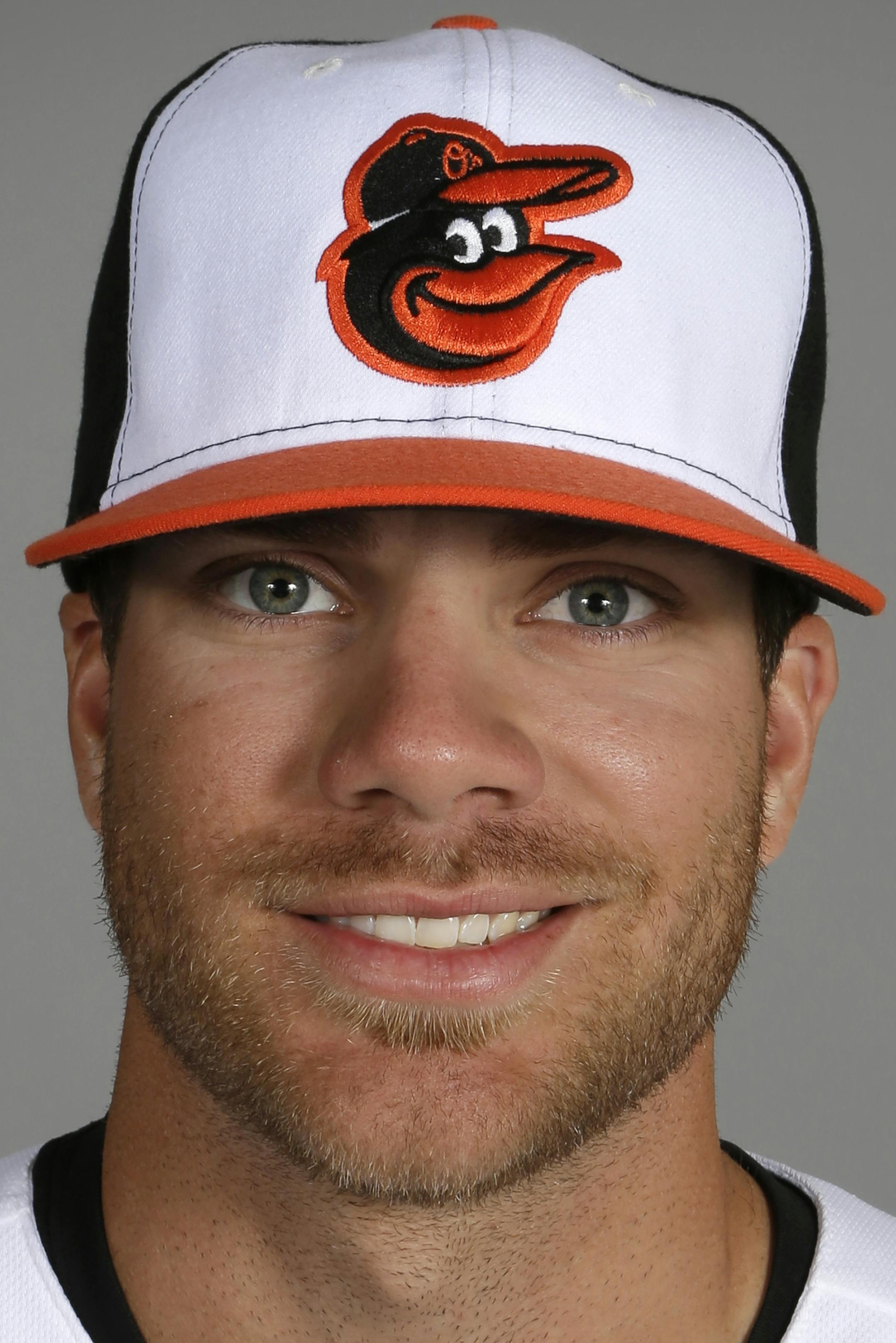 This is a 2013 photo of designated hitter Chris Davis of the Baltimore Orioles baseball team. This image reflects the Orioles active roster as of Friday, Feb. 22, 2013, when this image was taken. (AP Photo/Charlie Neibergall) ORG XMIT: FLCN1