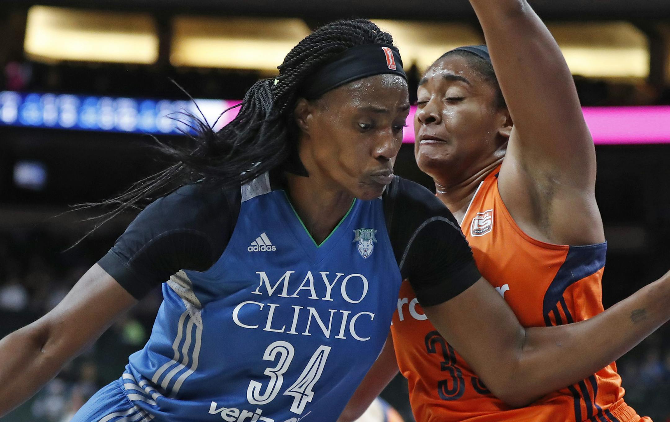 Minnesota Lynx center Sylvia Fowles