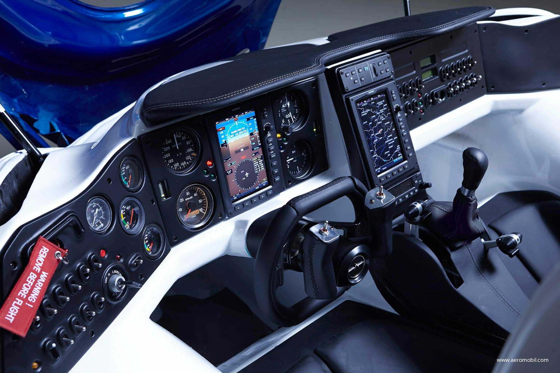 The AeroMobil 3.0 prototype. (Photo courtesy AeroMobil/TNS) ORG XMIT: 1165313