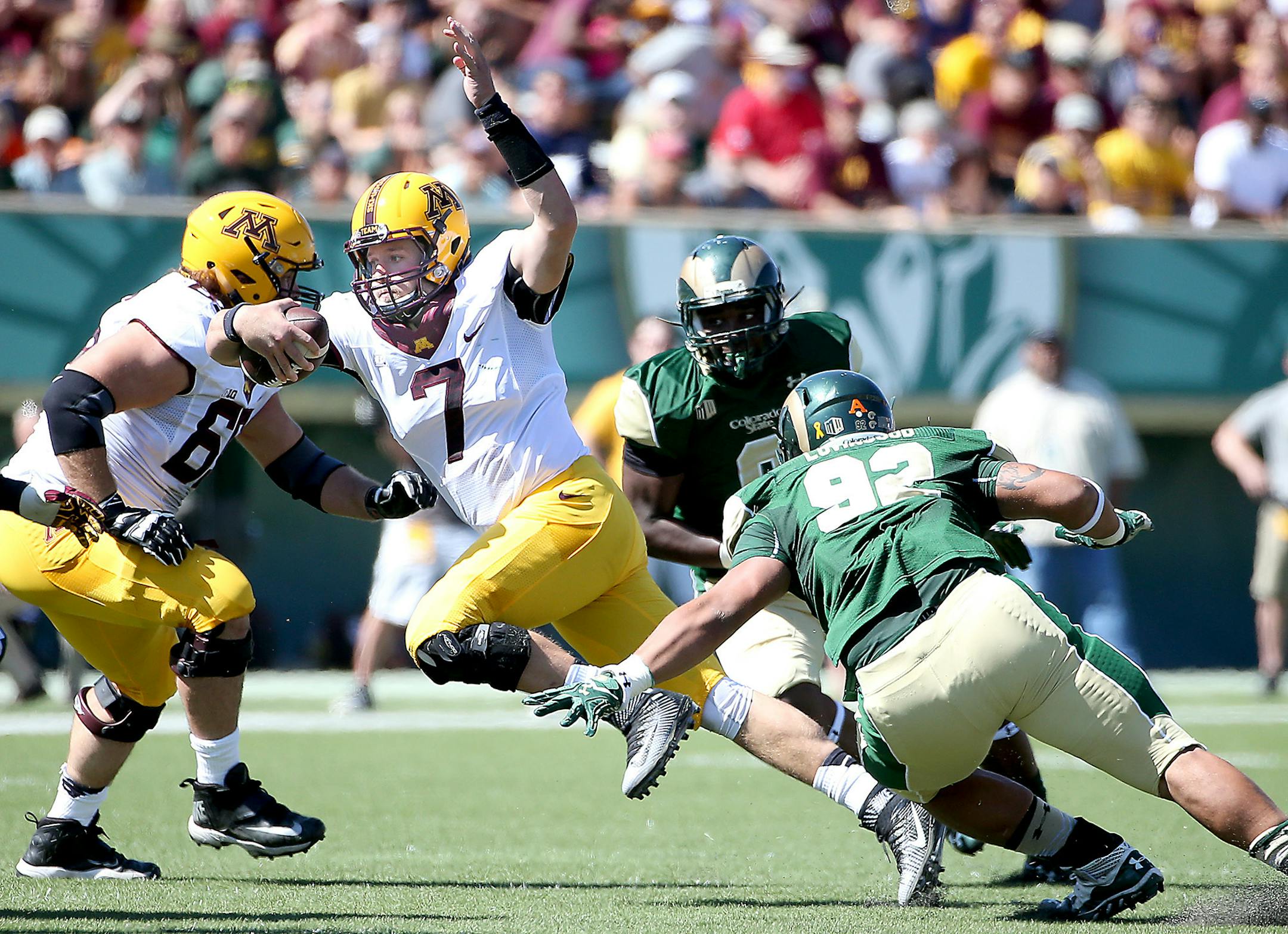 Mitch Leidner ran the ball in the second quarter against Colorado State last season.