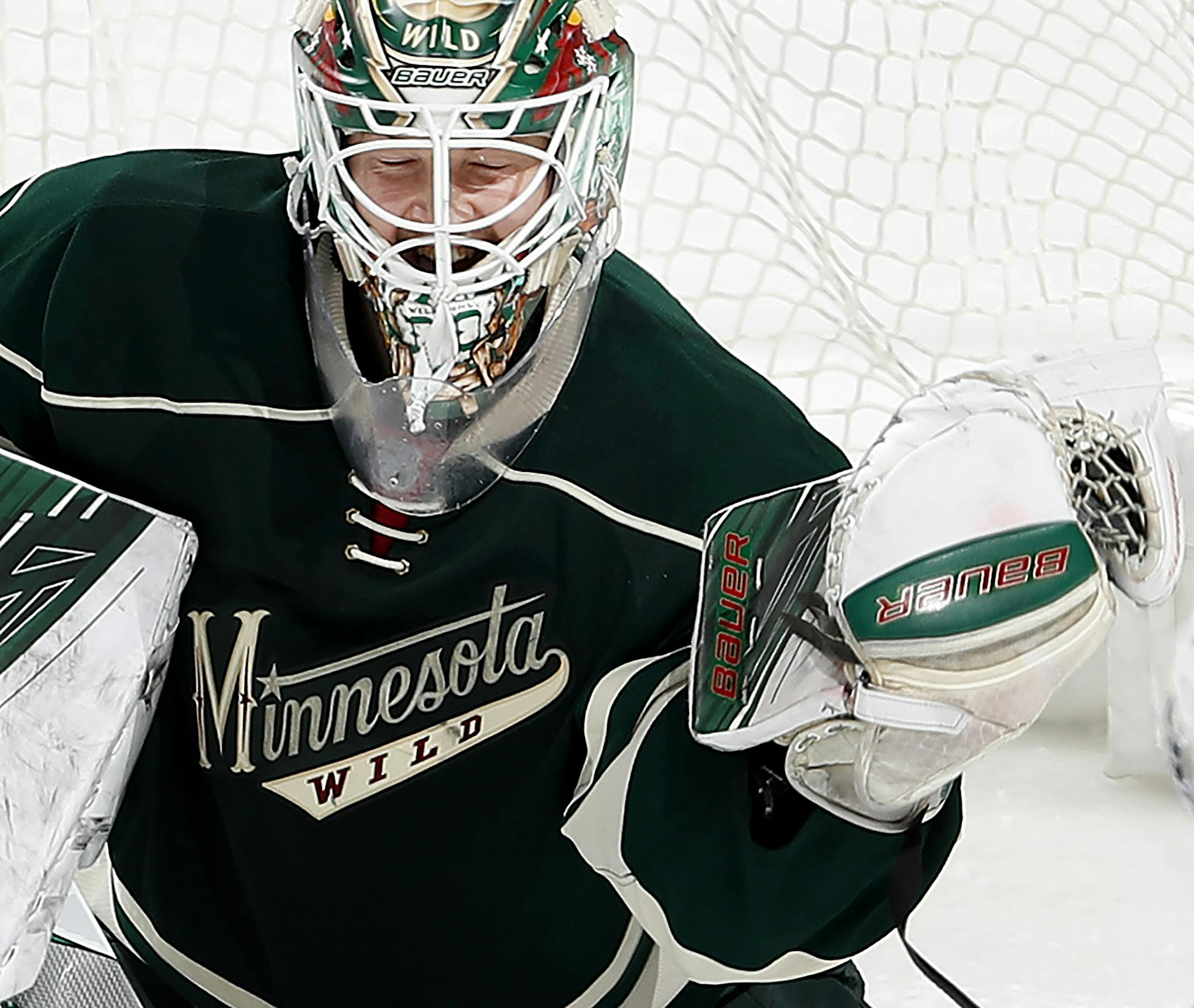Wild goalie Devan Dubnyk (40) made a save in the third period. ] CARLOS GONZALEZ cgonzalez@startribune.com - January 12, 2017, St. Paul, MN, Xcel Energy Center, NHL, Montreal Canadiens at Minnesota Wild