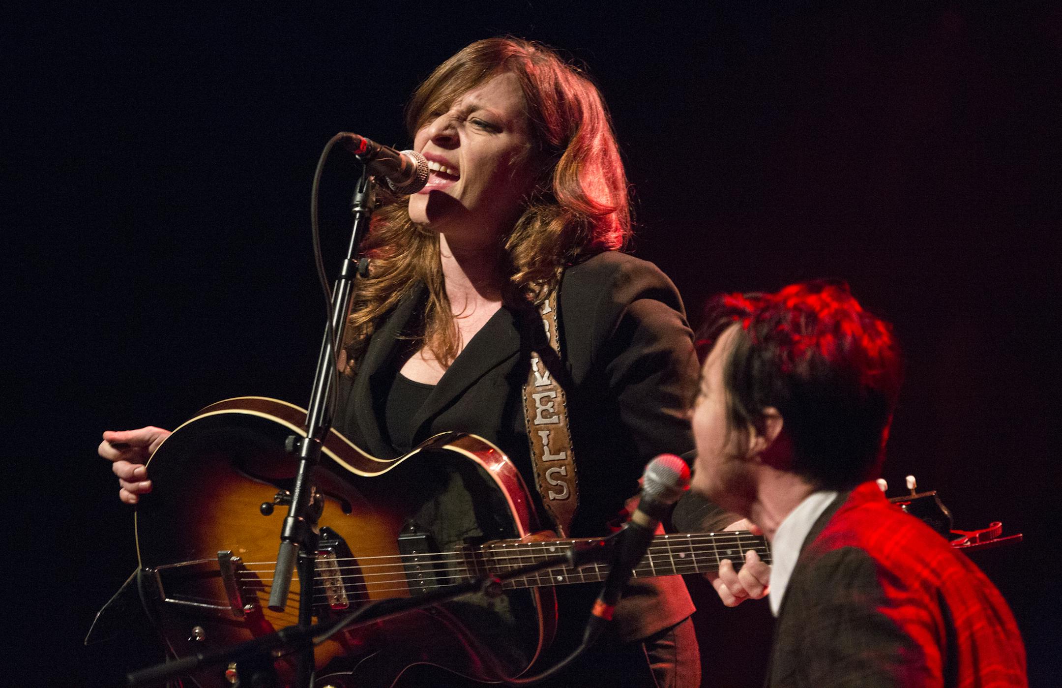 Shovels & Rope, comprised of husband and wife Michael Trent and Cary Ann Hearst, opens for Jason Isbell at the Northrop Auditorium in Minneapolis on Monday, February 22, 2016. ] (Leila Navidi/Star Tribune) leila.navidi@startribune.com