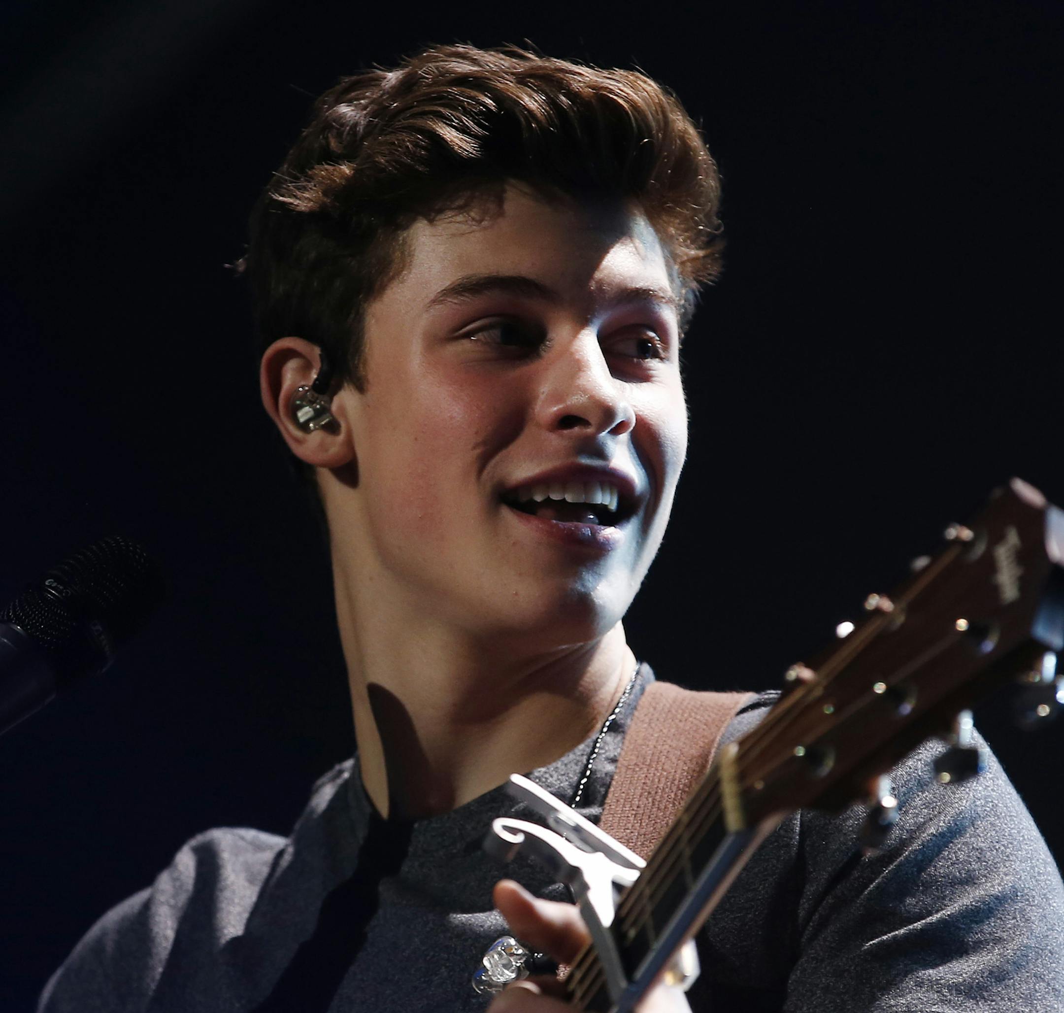 Shawn Mendes performed at the KDWB Jingle Ball at the Xcel Energy Center in St. Paul on Monday night. ] CARLOS GONZALEZ ï cgonzalez@startribune.com - December 7, 2015, St. Paul, MN, Xcel Energy Center, 101.3 KDWB's annual Jingle Ball