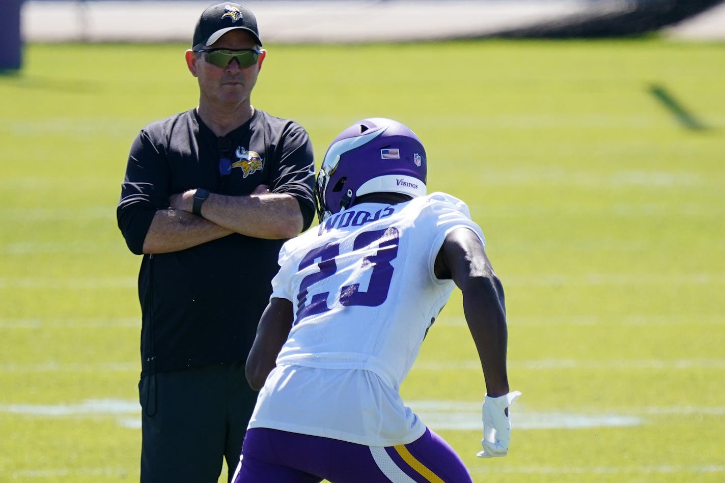 Minnesota Vikings head coach Mike Zimmer watched safety Xavier Woods (23) during the first day of mandatory minicamp Tuesday in Eagan. ] ANTHONY SOUFFLE • anthony.souffle@startribune.com