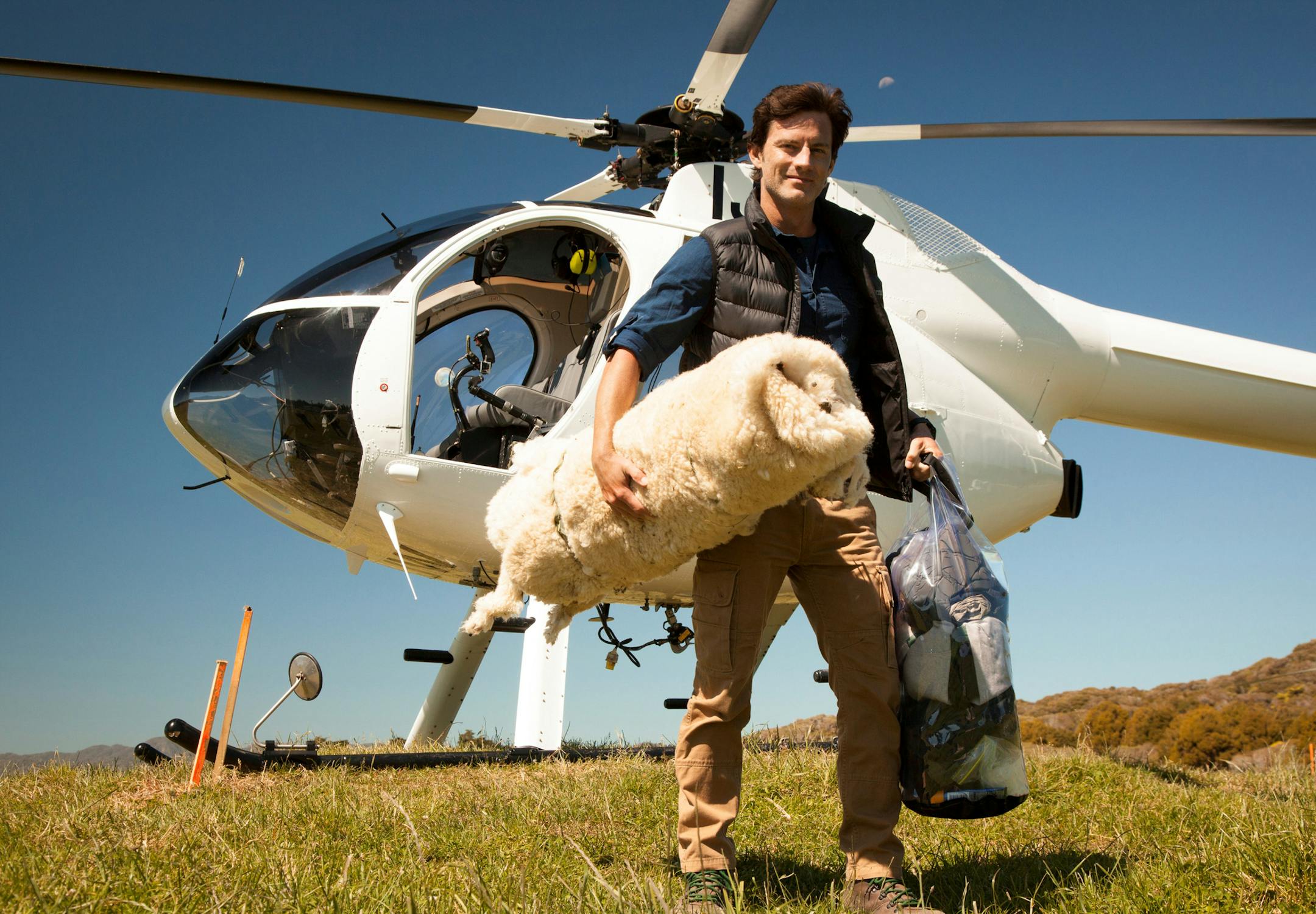 72 Hours Ep 107 - The Lost Coast, Auckland, New Zealand Photo Credit: Vince Valitutti Description/ I.D.: Host: Brandon Johnson