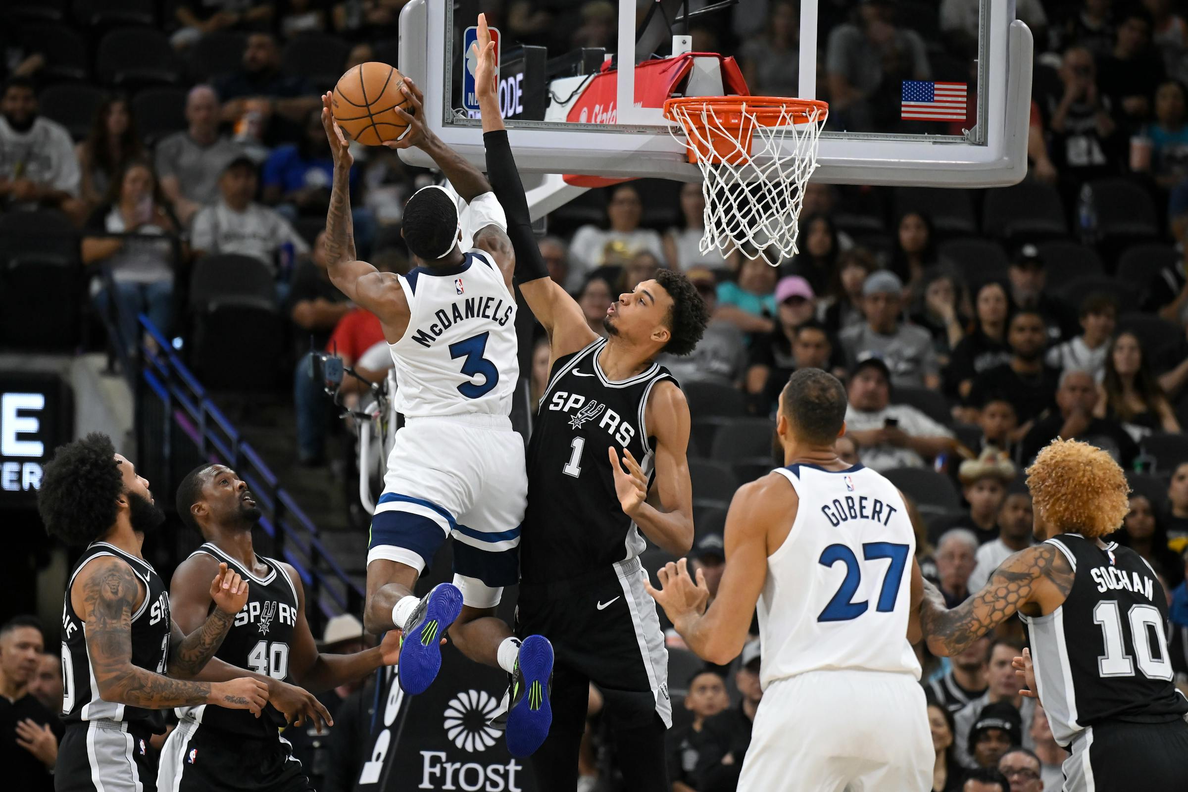 Back-to-back assignment goes poorly for the Timberwolves in loss to San Antonio Spurs