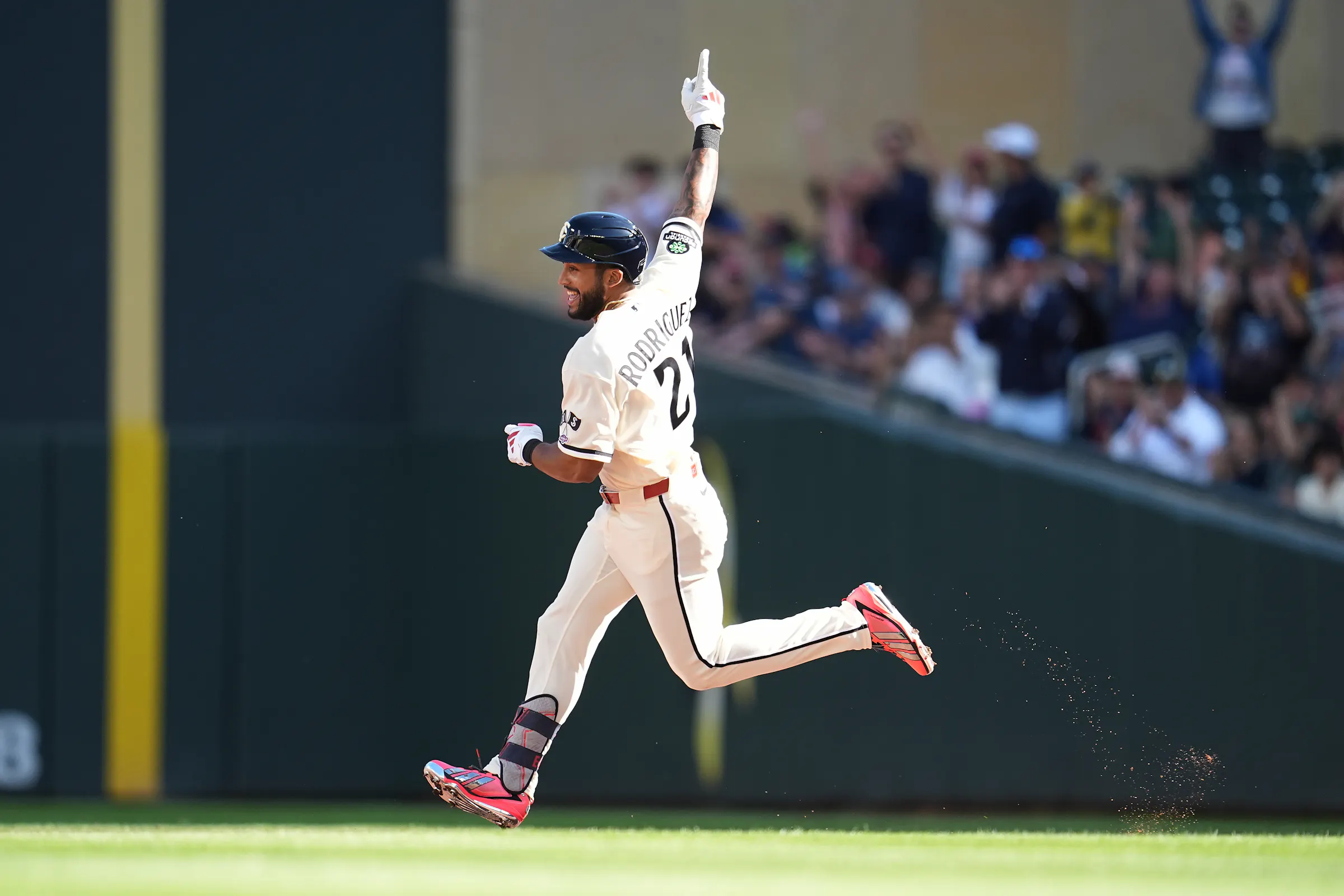 Minnesota Twins vs Cleveland Guardians score, Emmanuel Rodriguez stats