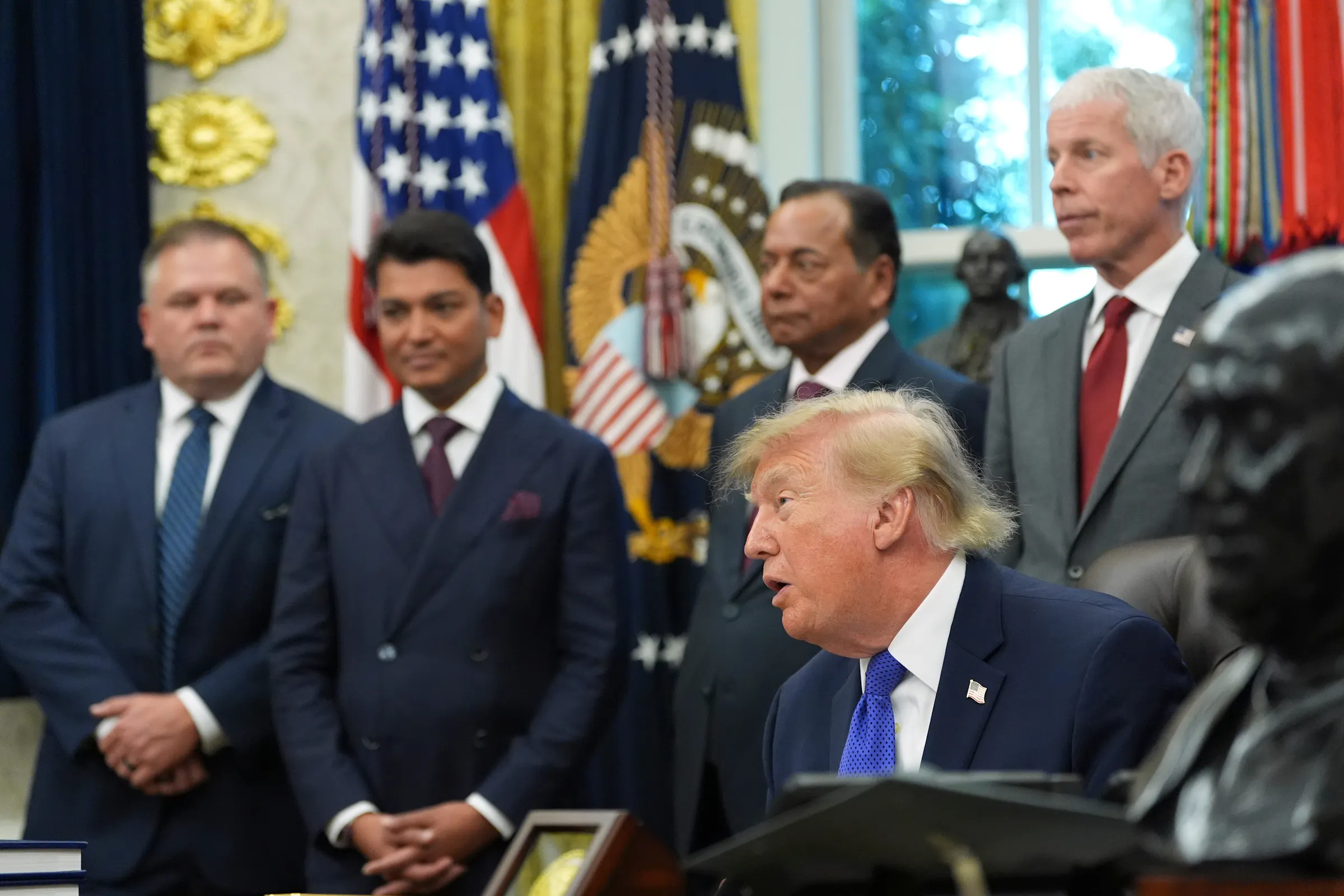 Trump-Verbündete könnten von einem Erzunternehmen aus Minnesota ...