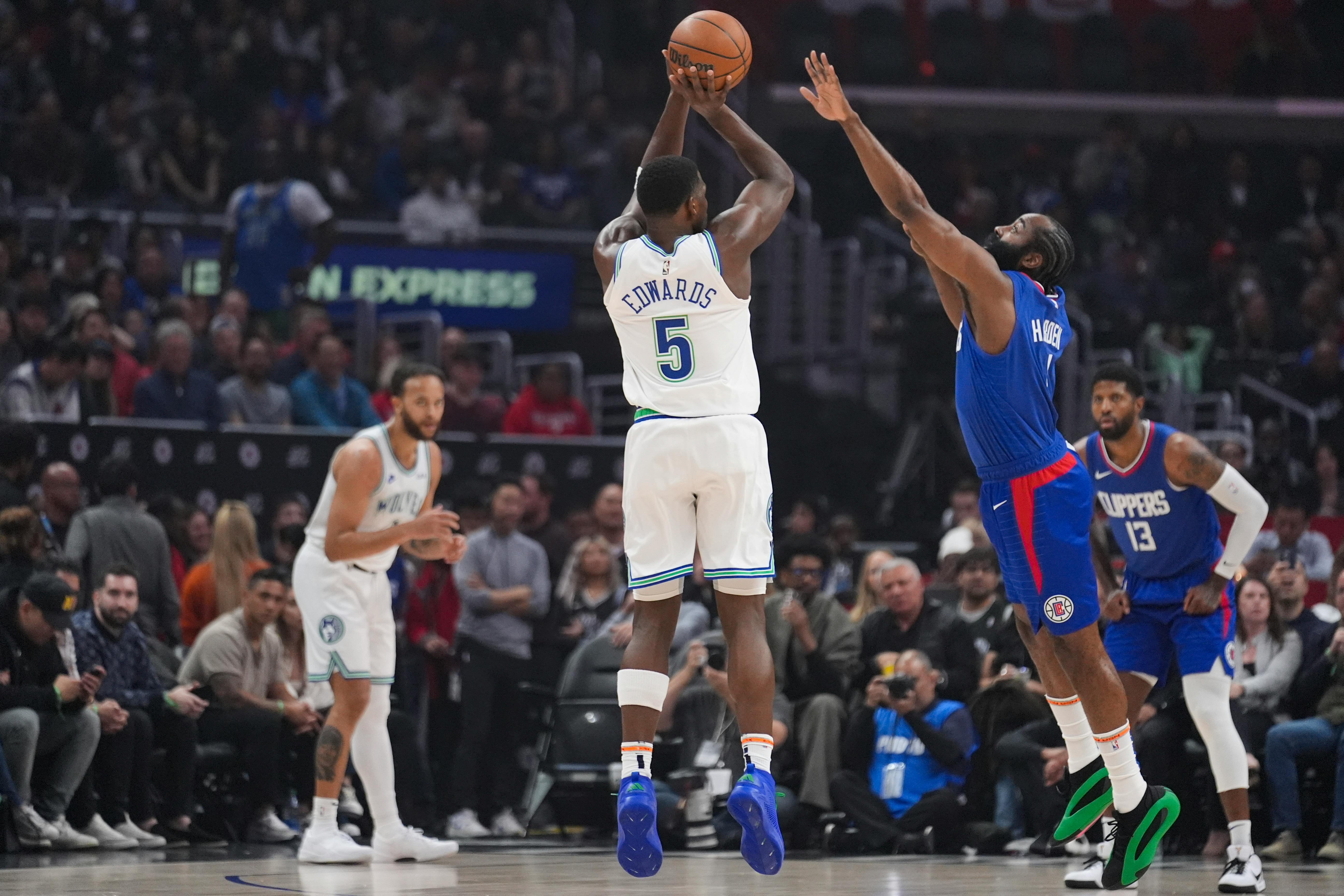Timberwolves beat Clippers 118-100 after making biggest comeback since 2012