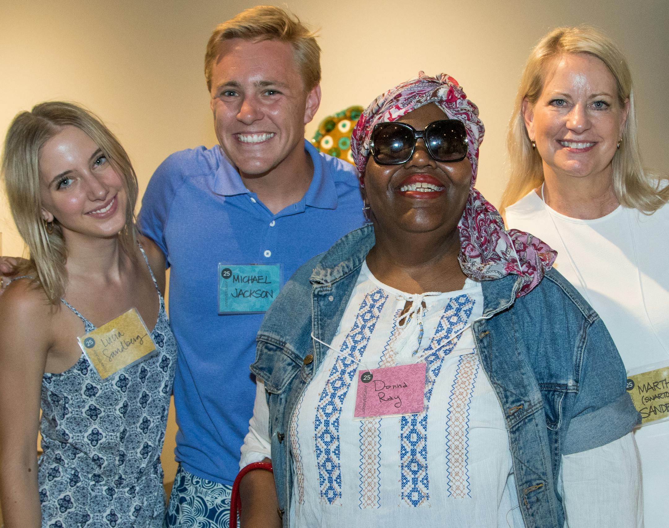 Lucia Sandberg, Michael Jackson, artist Donna Ray and Martha Sandberg.