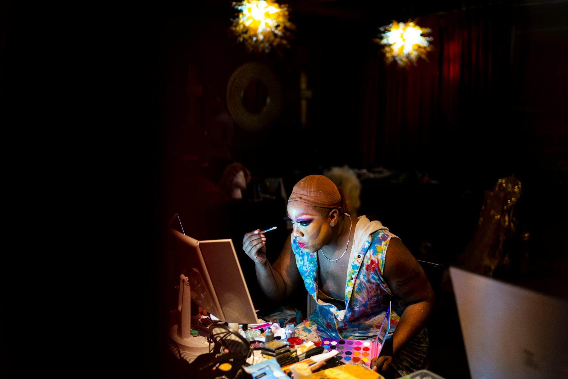 Sasha Cassadine does his make up before performing at a weekly drag show hosted by Flip Phone Events At Crave on Sunday, June 20, 2021, in Minneapolis. Cassadine has been performing for 15 years. ] ANTRANIK TAVITIAN • anto.tavitian@startribune.com