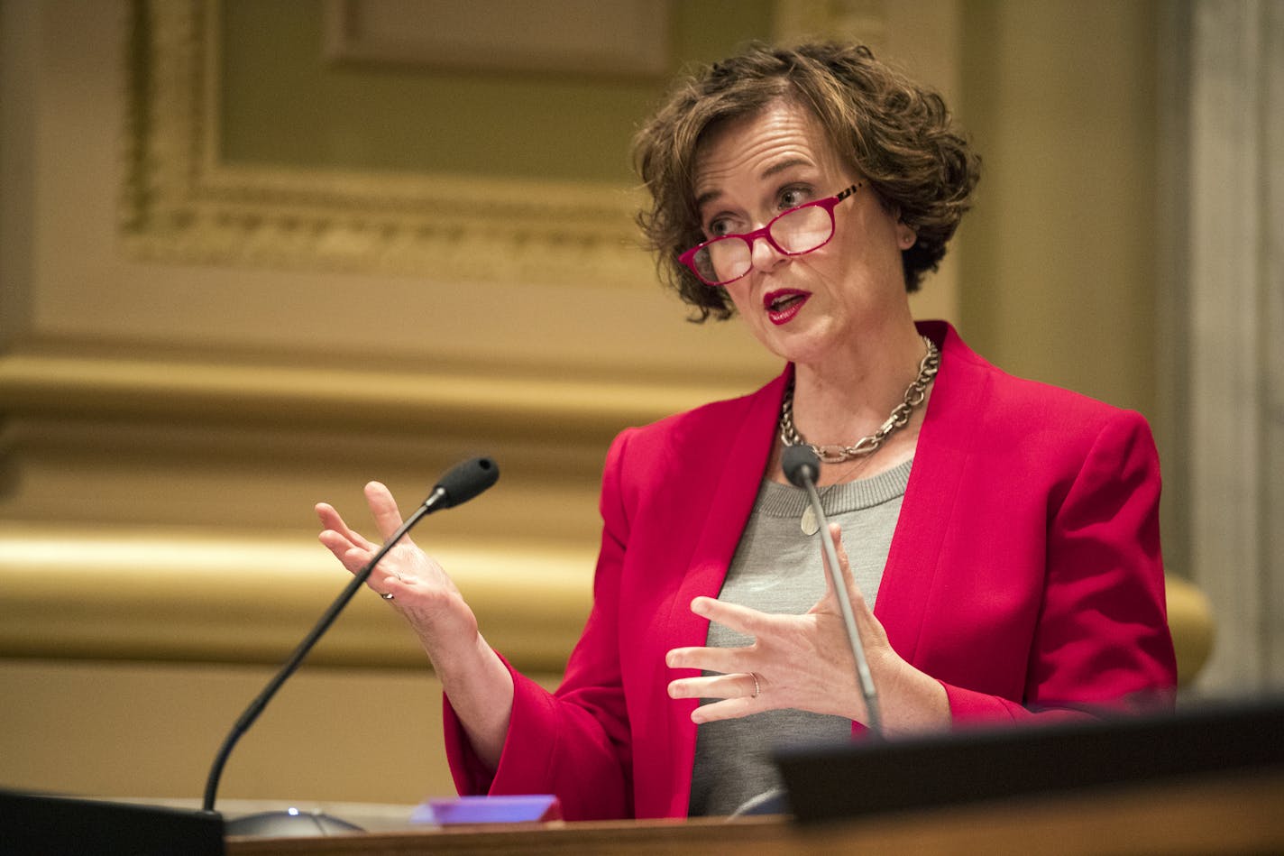 Mayor Betsy Hodges delivers the annual budget address. ] (Leila Navidi/Star Tribune) leila.navidi@startribune.com BACKGROUND INFORMATION: Minneapolis Mayor Betsy Hodges delivers the annual budget address in the City Council Chambers of City Hall in Minneapolis on Wednesday, August 10, 2016.