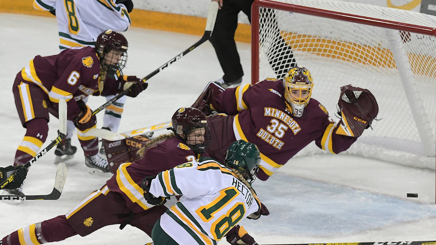 Senior goalie Maddie Rooney, an Olympic gold medalist, is a big reason Minnesota Duluth hopes to return to being a women's college hockey power.,