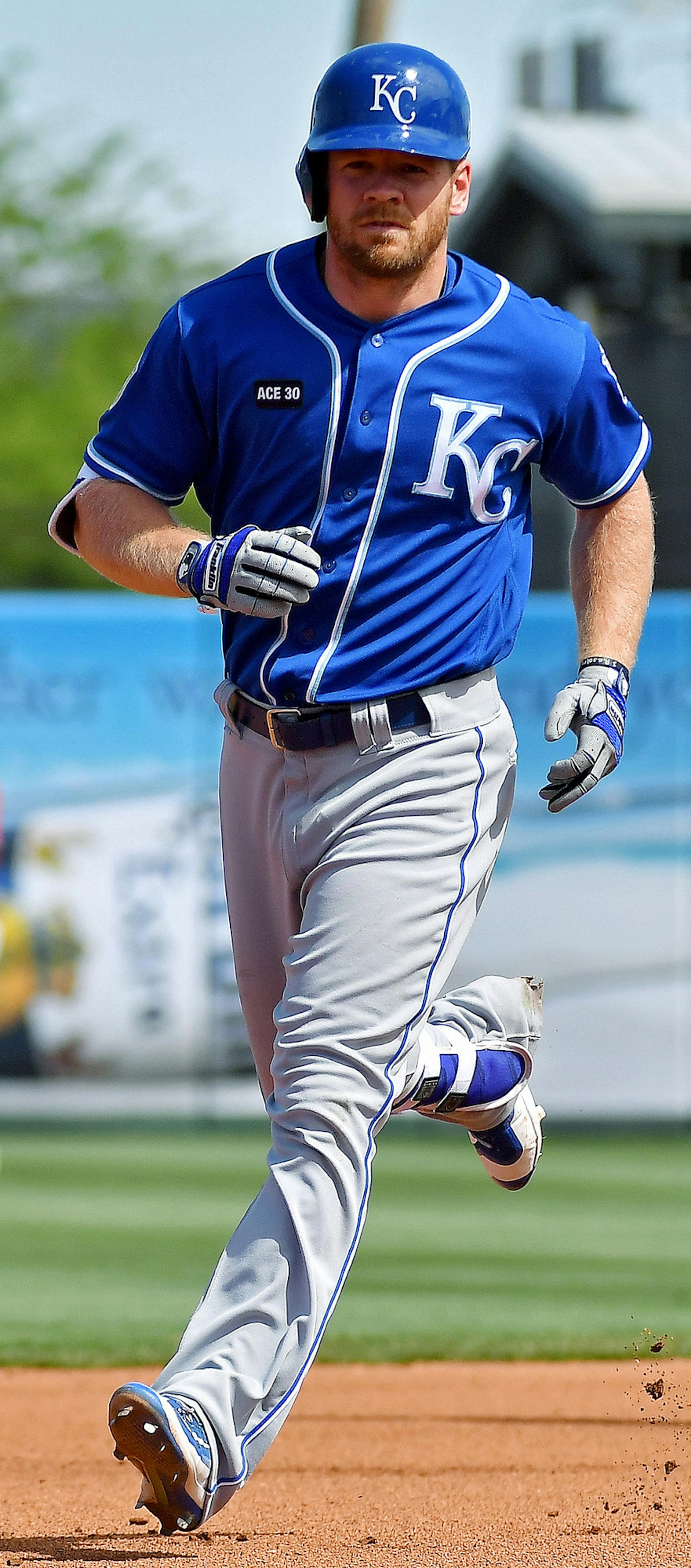 Kansas City Royals' Brandon Moss rounds the bases on a fourth inning, two-run home run during a spring training baseball game against the Los Angeles Angels on Sunday, March 26, 2017 in Tempe, Ariz. (John Sleezer/Kansas City Star/TNS)