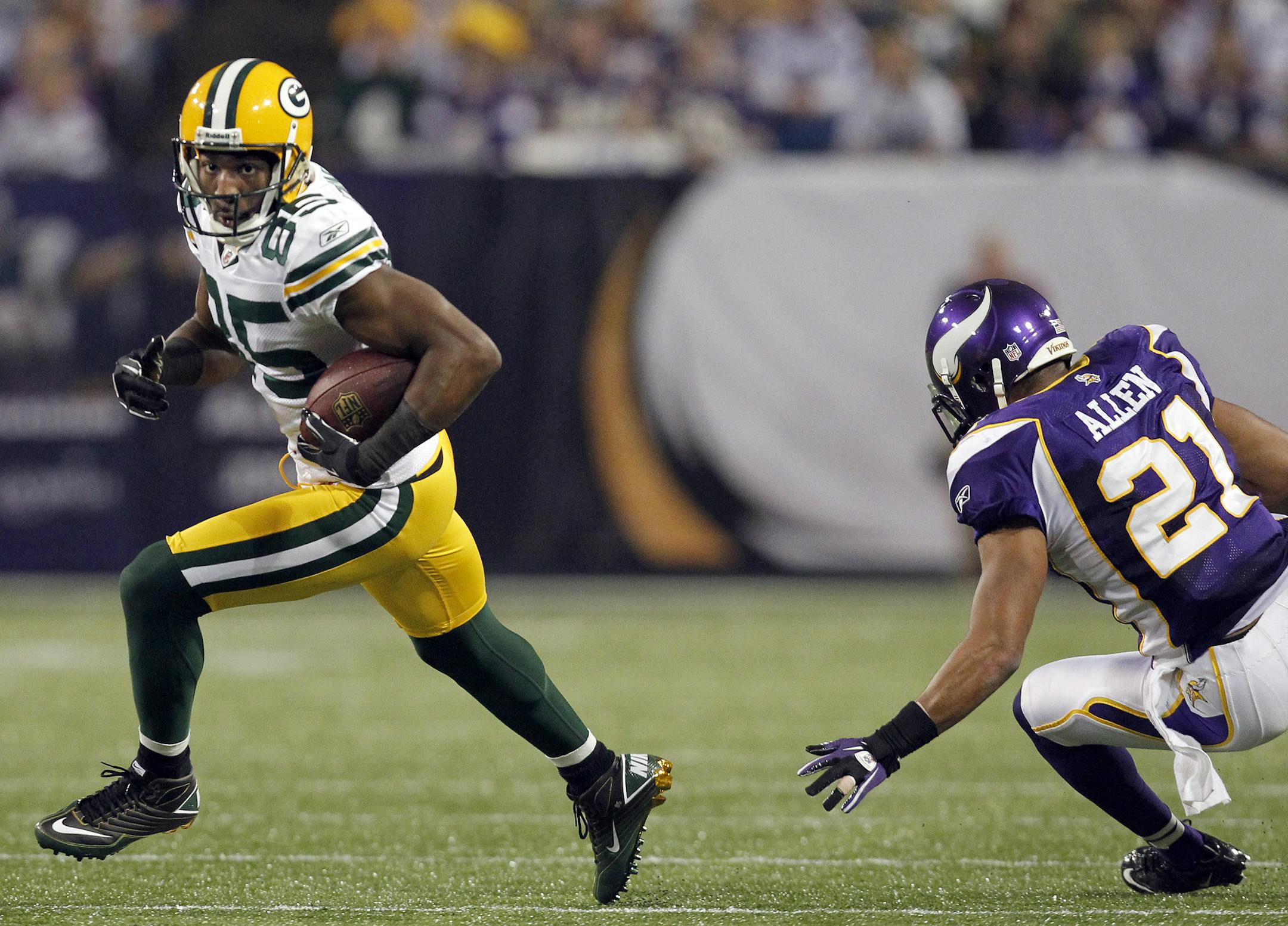 Greg Jennings is part of the Vikings life after Percy Harvin.