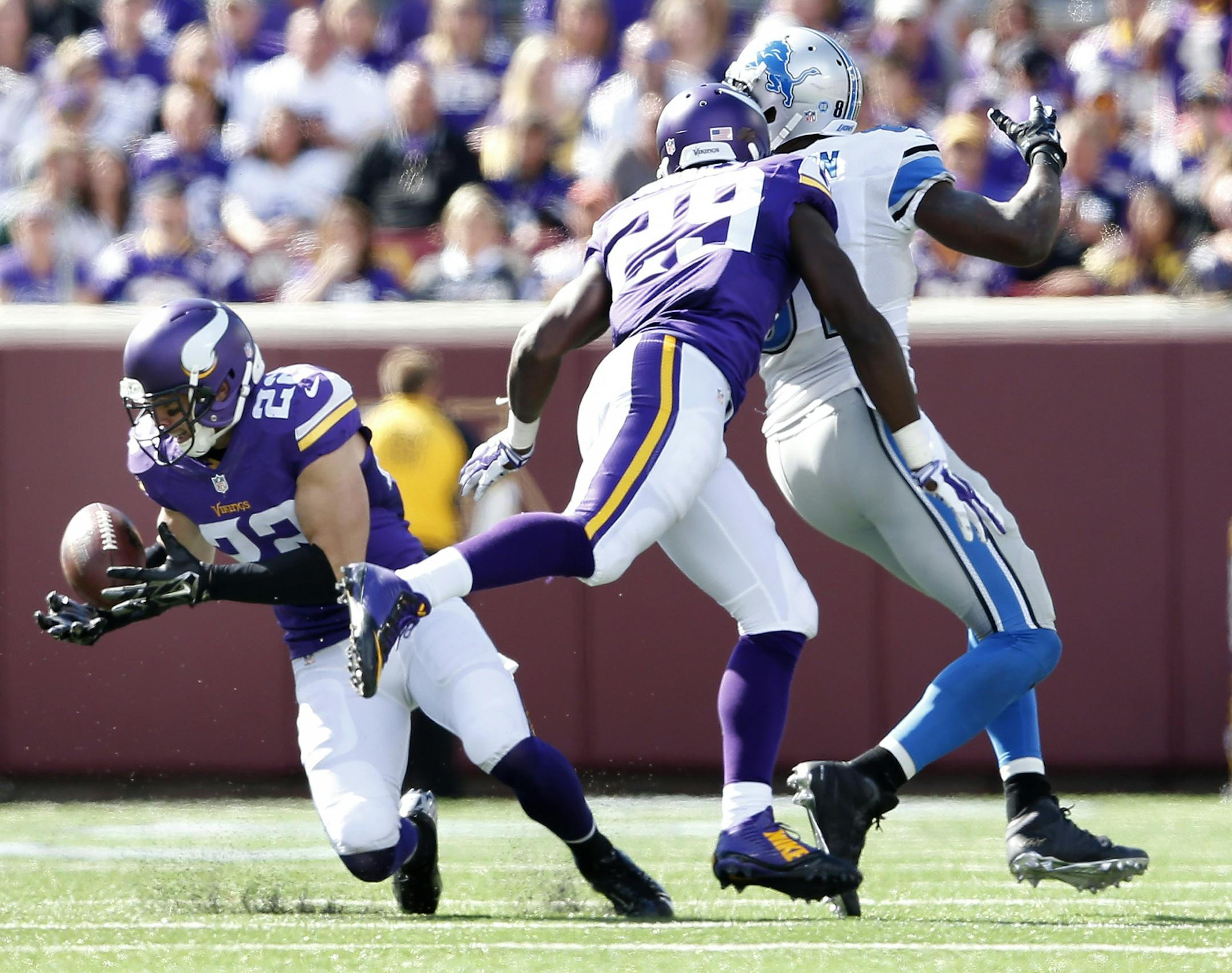 Harrison Smith (22).