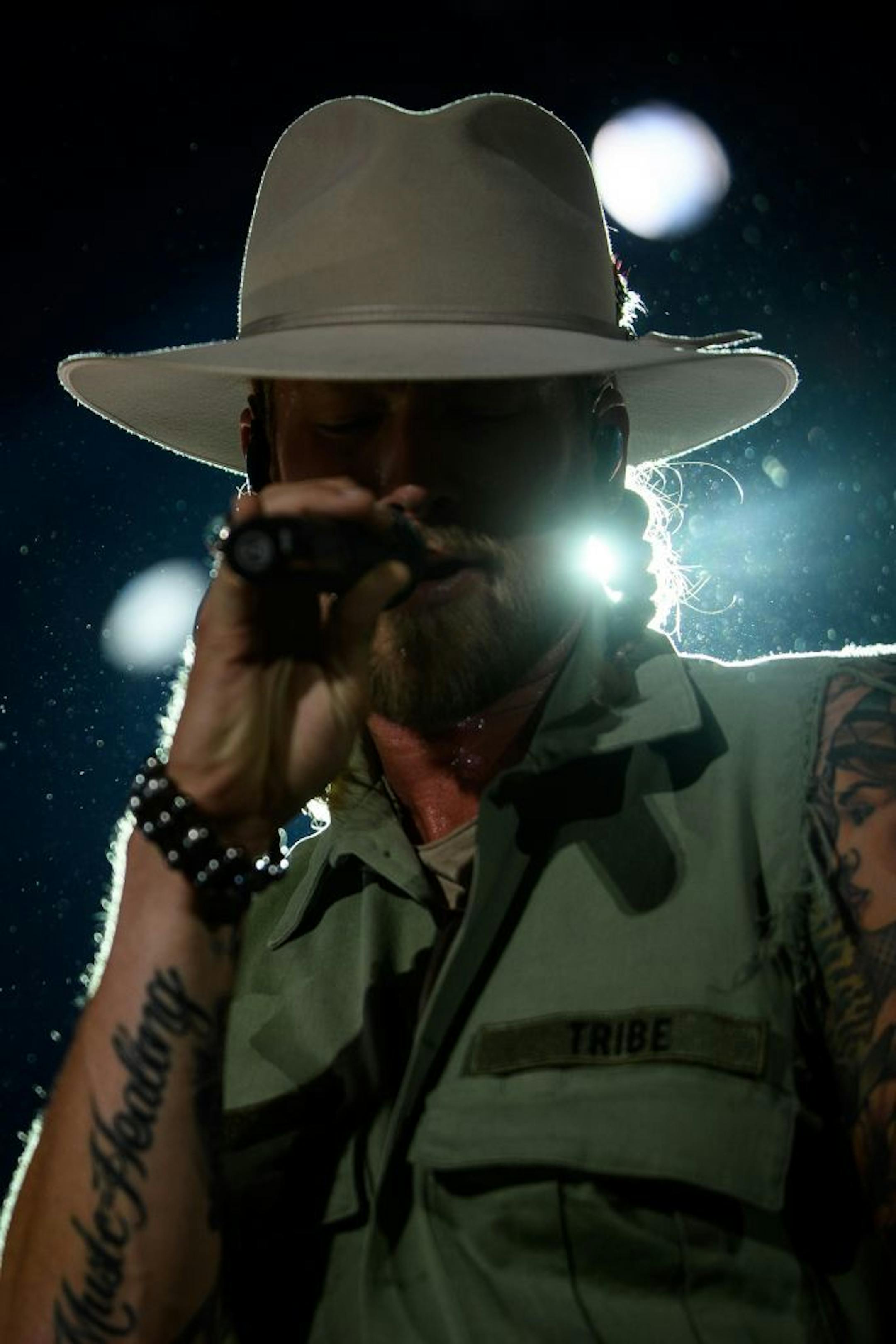Florida Georgia Line's Brian Kelley performed Saturday night at Target Field.