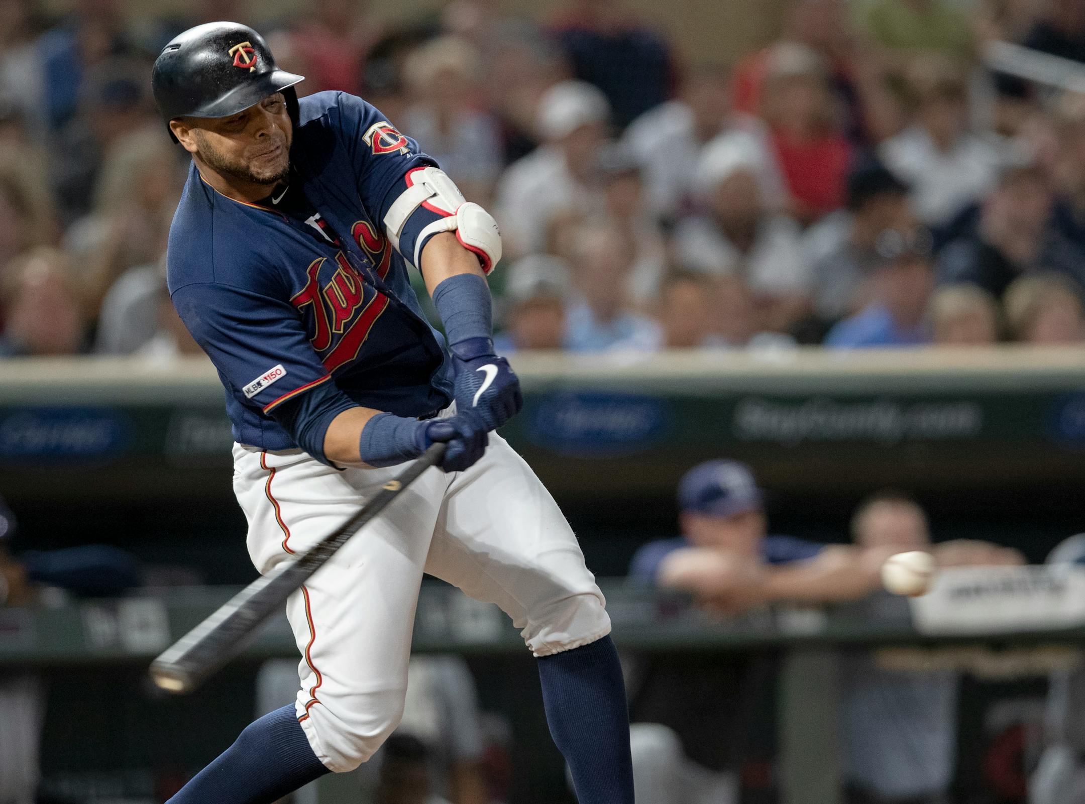 Twins DH Nelson Cruz hit a three-run double in the seventh inning to give the Twins the lead.