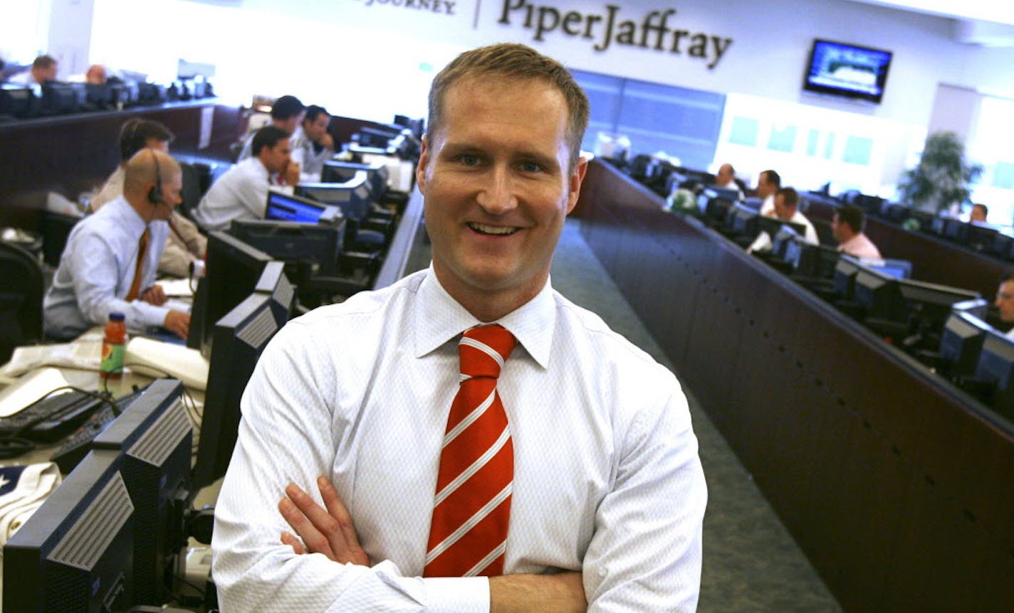 DAVID JOLES &#x2022; djoles@startribune.com Minneapolis, MN - July 25, 2007 - Gene Munster, Piper Jaffray's technology and Internet analyst, photographed at Piper Jaffray downtown Minneapolis. Over the years, Munster has established himself as one of Wall Street's top analysts on Apple. He and his team were the first to predict Apple stock would top $100 and the success of the iPod would have a "halo effect" on its other products. He has created buzz with his coverage on the iPhone launch includ