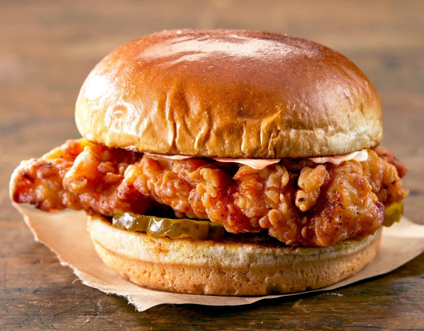 Famous Dave's founder Dave Andersen saw the marketing battle between fast-food competitors as an opportunity to update the barbecue chain's chicken sandwich.