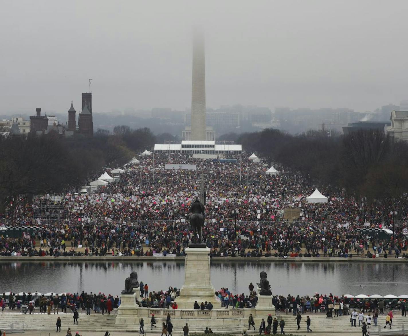 Demonstrators at the National Mall during the Women�s March on Washington , Jan. 21, 2017. (Chang W. Lee/The New York Times) ORG XMIT: MIN2017012113545232