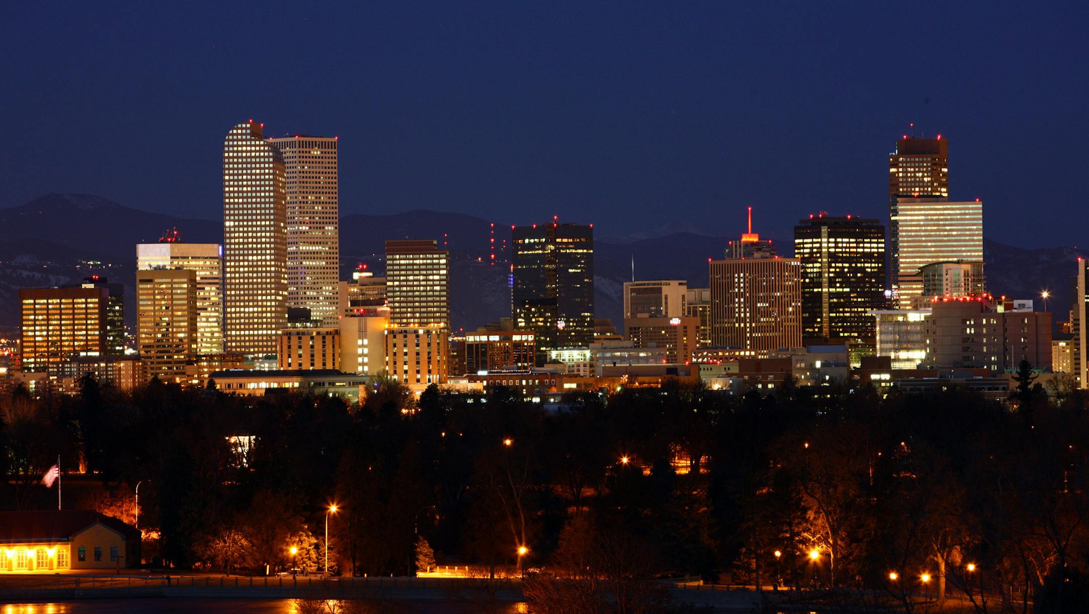 The Denver skyline. Illustrates DENVER (category f) by Nadja Brandt (c) 2013, Bloomberg News. Moved: Tuesday, Dec. 31, 2013 (MUST CREDIT: Bloomberg News photo by Matthew Staver).