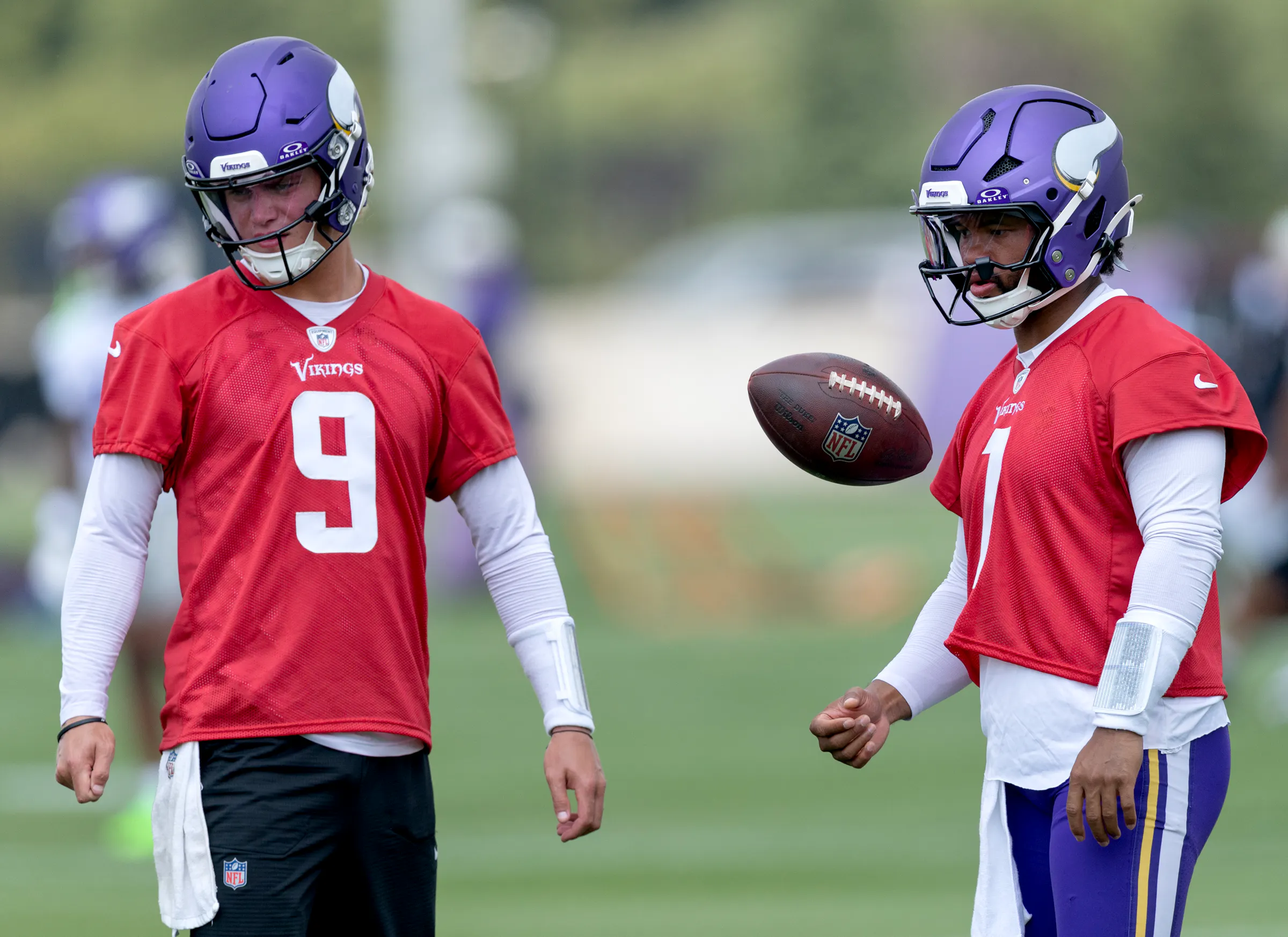 These two simple factors could determine the winner of the Vikings’ QB ...