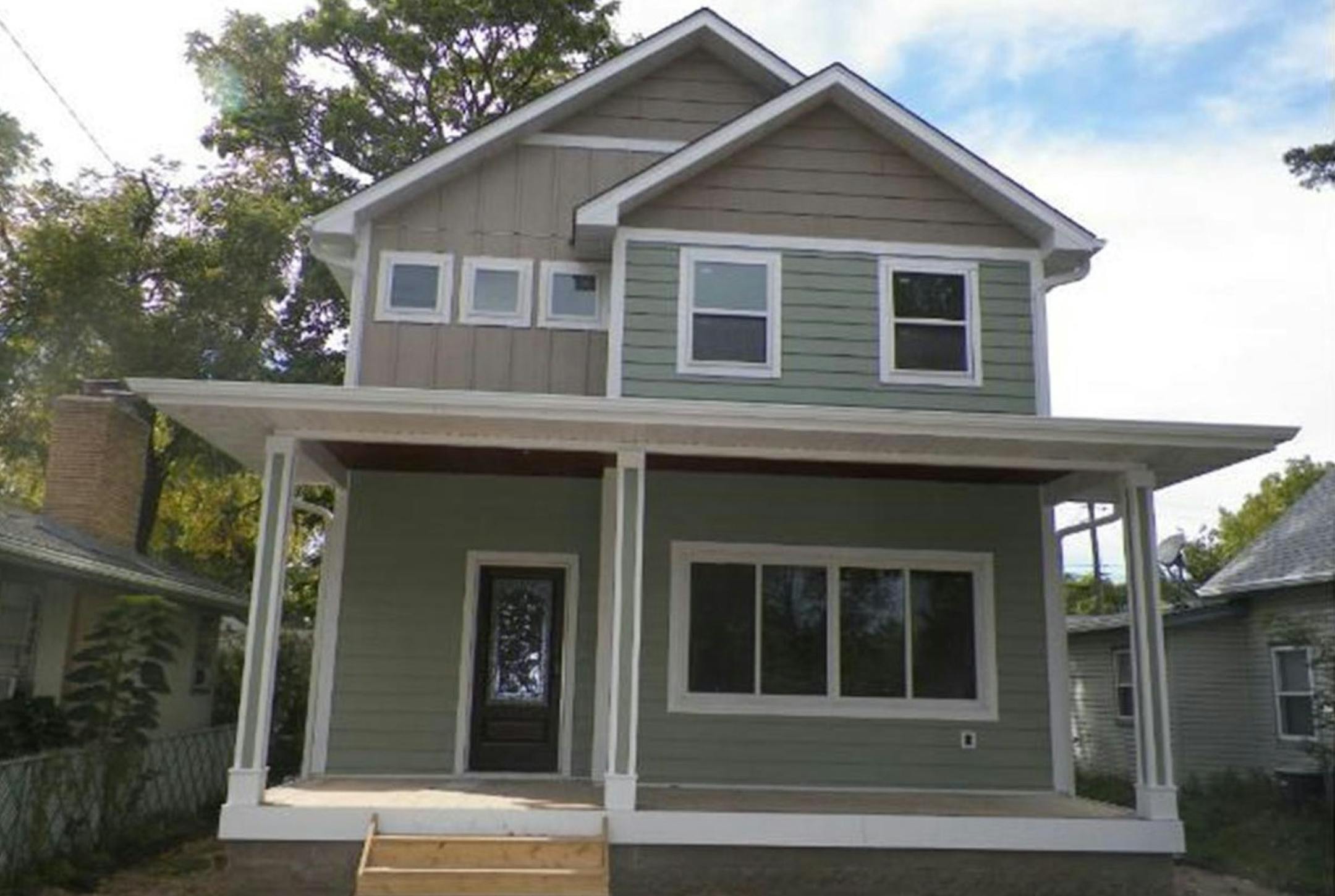 ... Minneapolis
Built in 2014, this three-bedroom, three-bath house located in the Morris Park neighborhood has 1,920 finished square feet and features three bedrooms on one level, a large kitchen with granite countertops and stainless steel appliances, hardwood floors, full unfinished basement, deck and two-car detached garage. Listed by Mike Severin, Luke Team Real State, 612-309-8709.