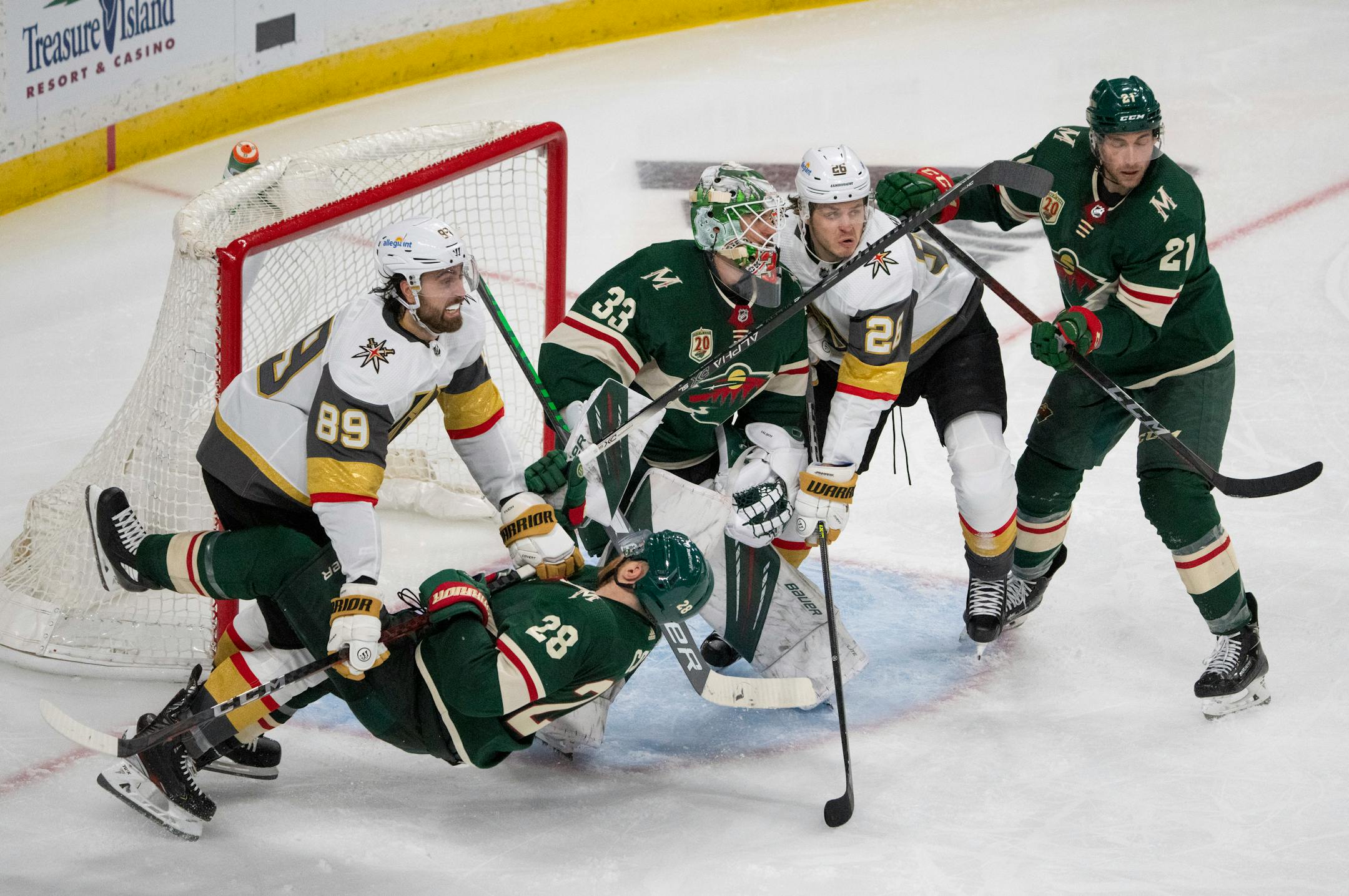 Vegas Golden Knights right wing Alex Tuch (89) dropped