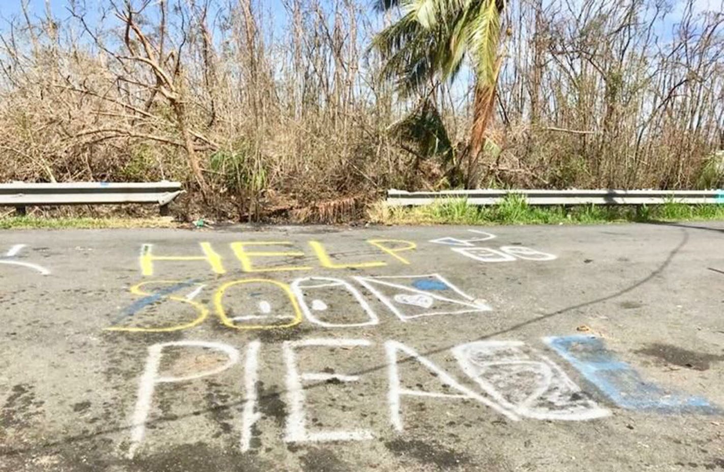 Mary Chismar Sweeney
Desperate messages greeted Mary Chismar Sweeney as she traveled to Puerto Rico to help hurricane victims. ORG XMIT: 6gyQJgd5V0qaeMb0ToDo