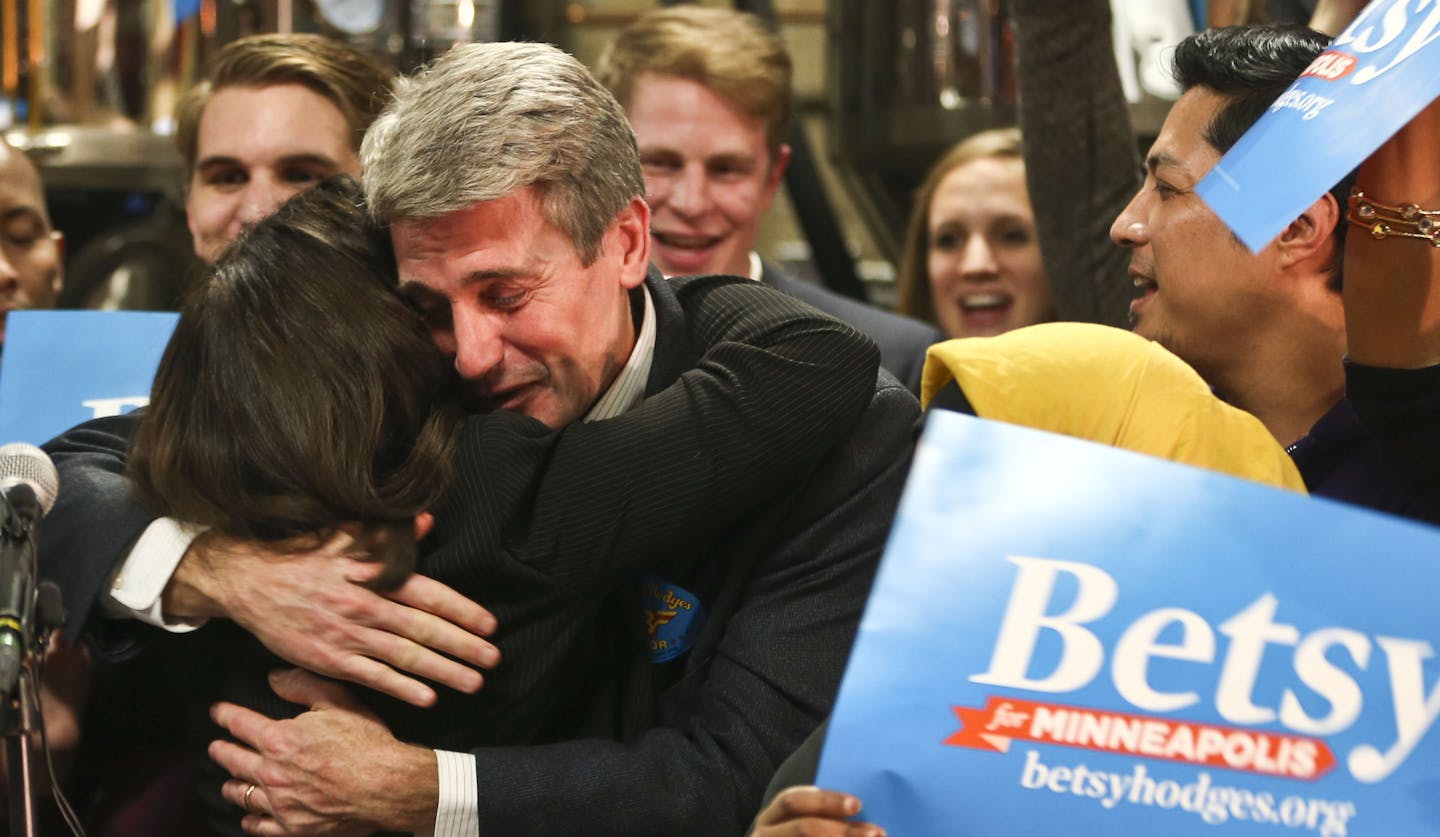 Betsy Hodges hugged Mayor R.T. Rybak as she spoke at an election results party for her on Wednesday, November 6, 2013 at 612 Brewery in Minneapolis, Minn. ] RENEE JONES SCHNEIDER &#x2022; reneejones@startribune.com